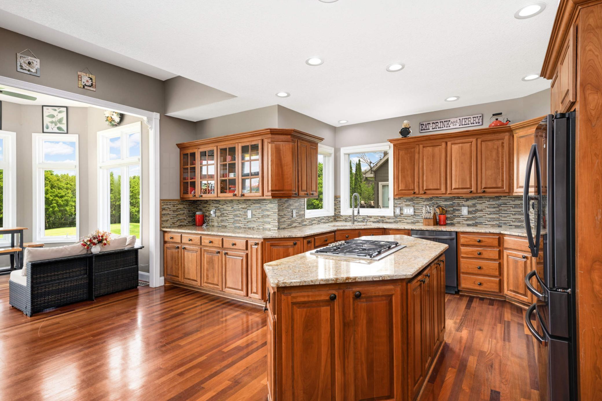 2896 Fox Trail NW