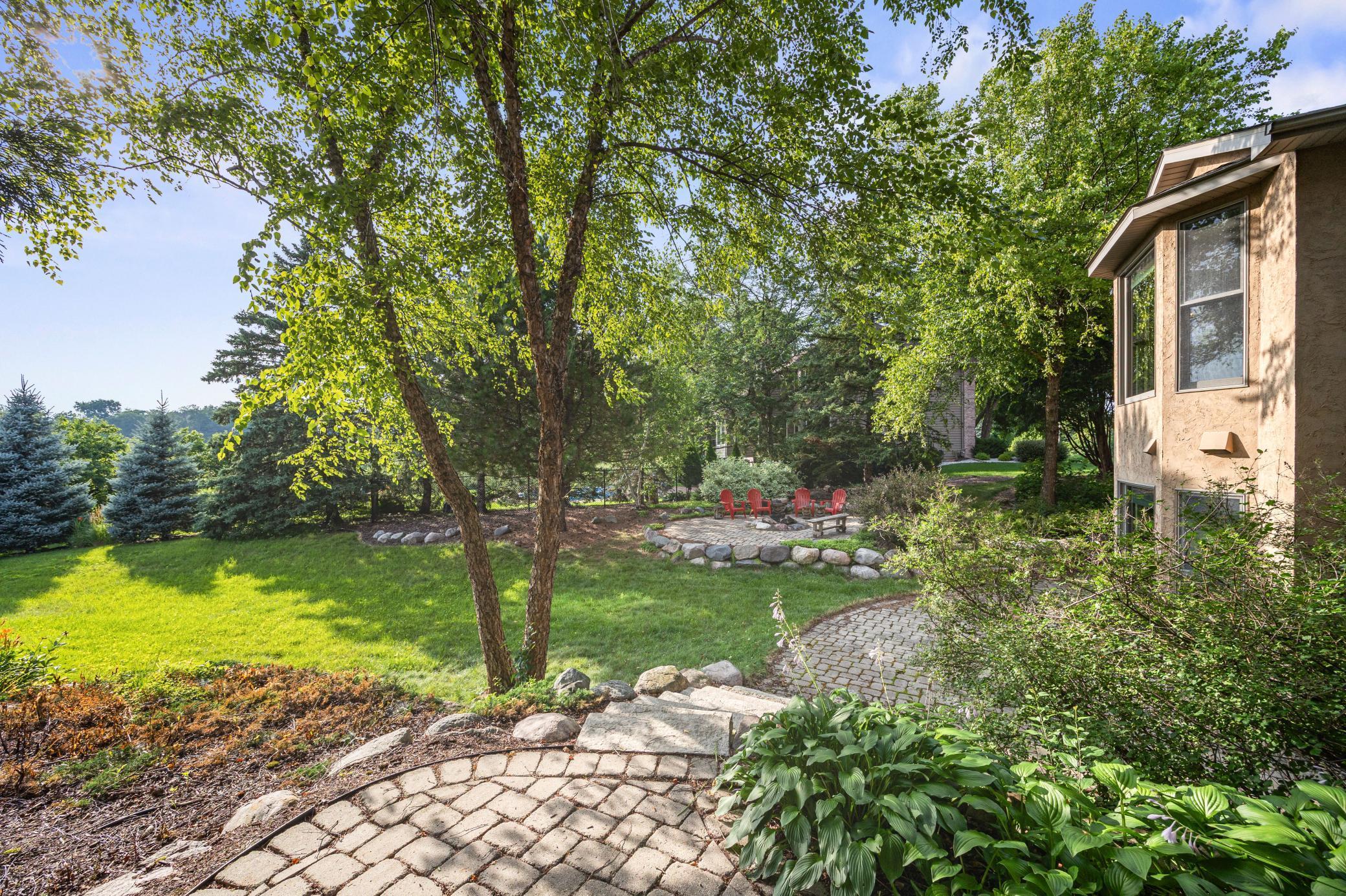 8787 Ridge Ponds Lane