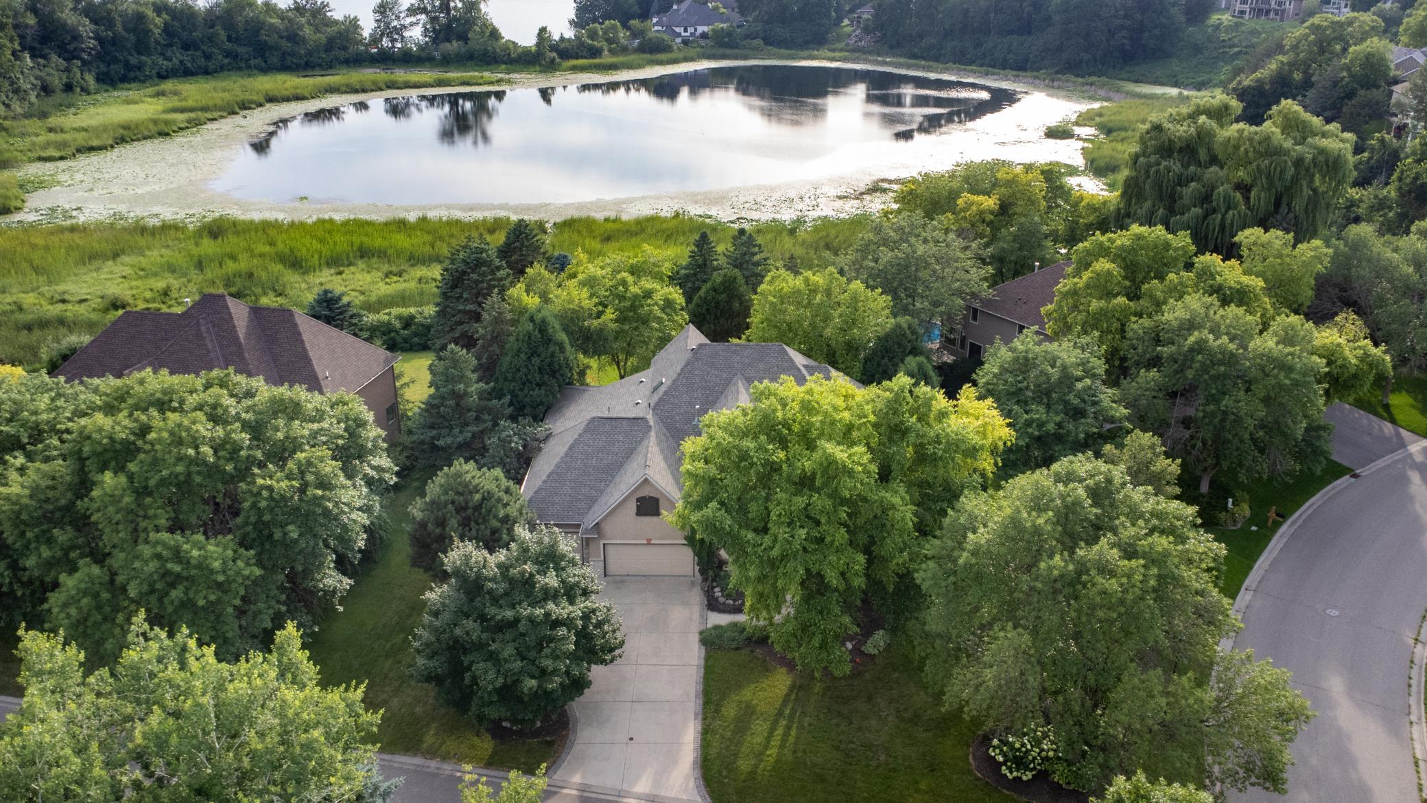 8787 Ridge Ponds Lane