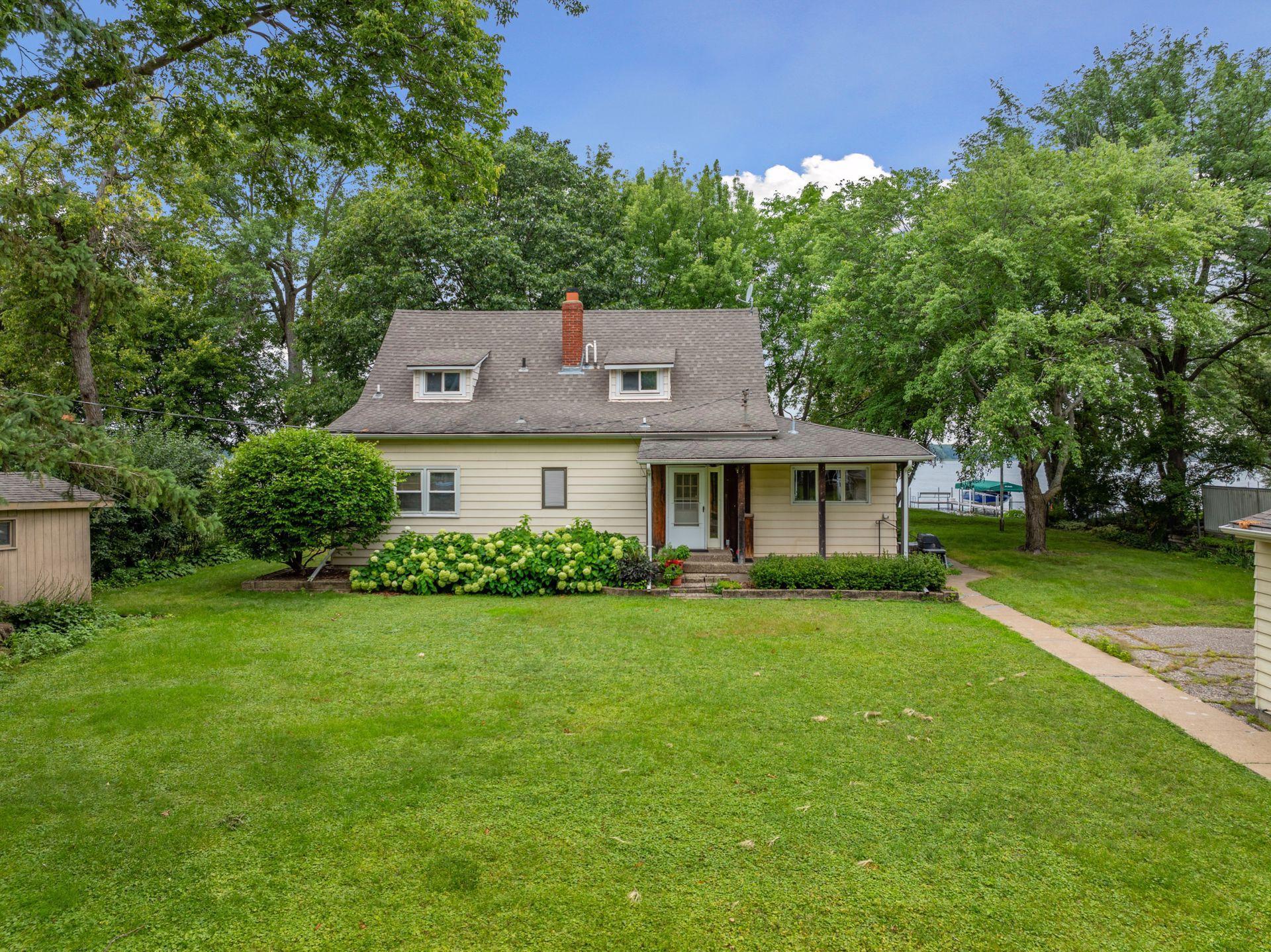 5080 Meadville Street