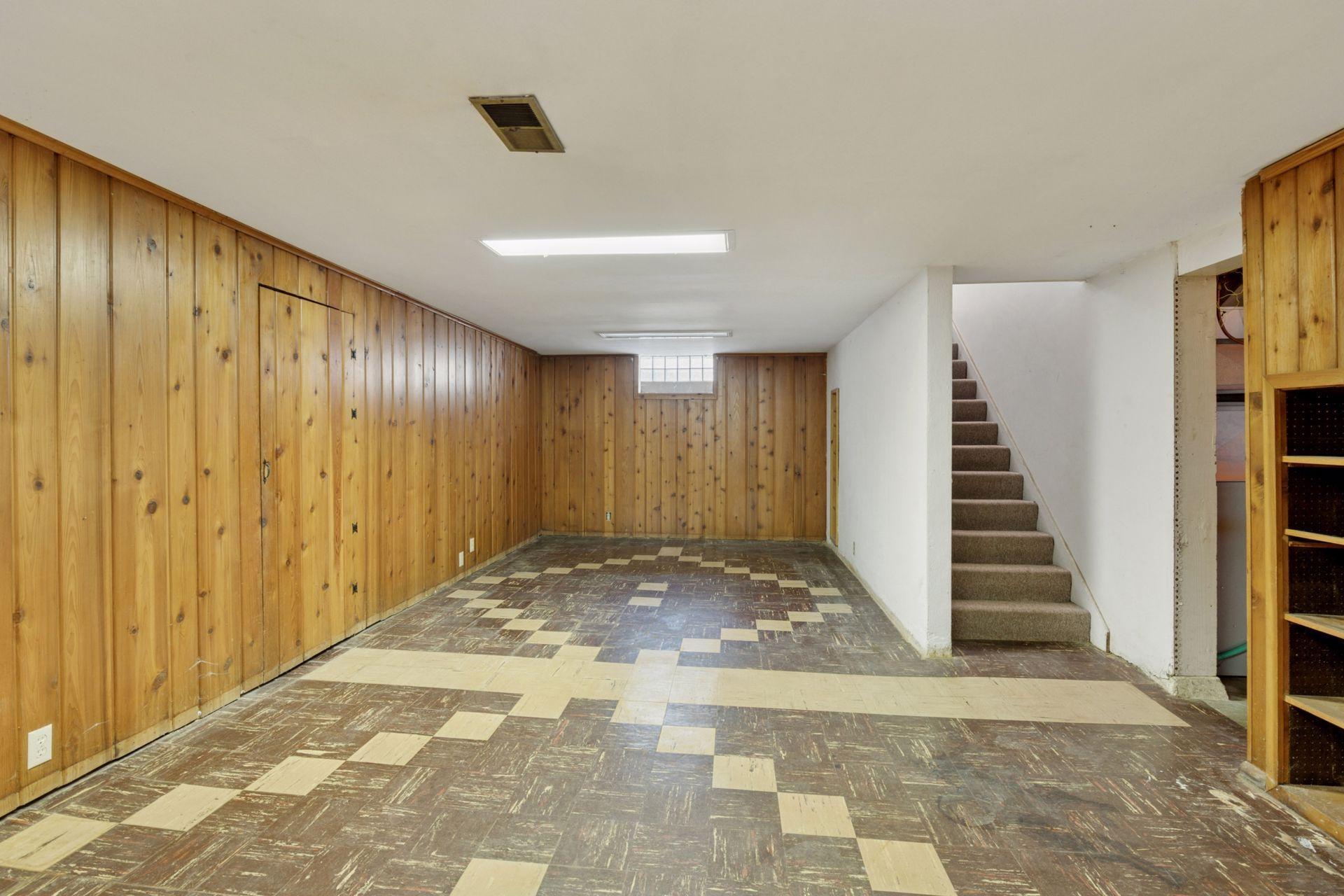 3916 Yosemite Avenue S