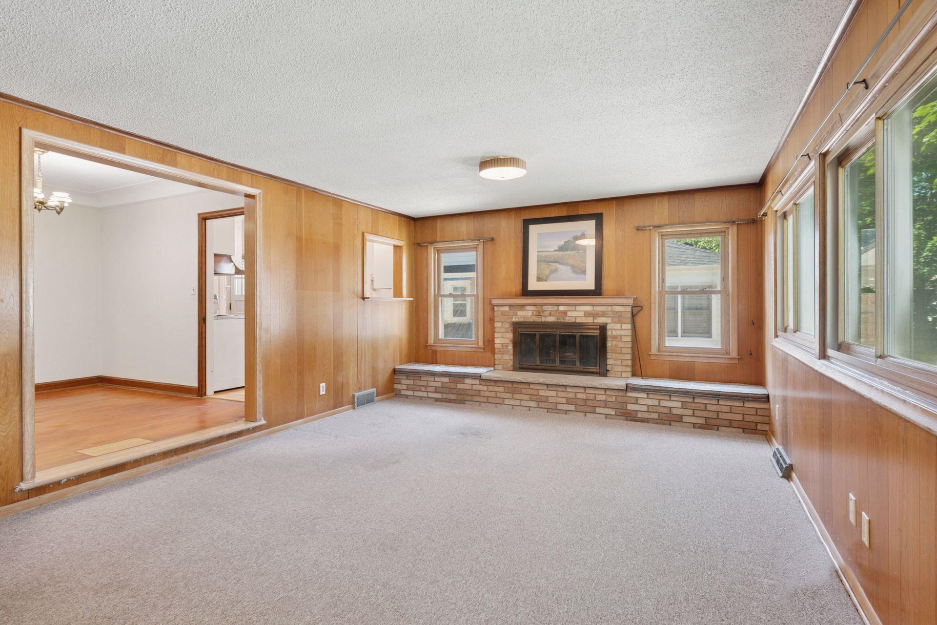 3916 Yosemite Avenue S