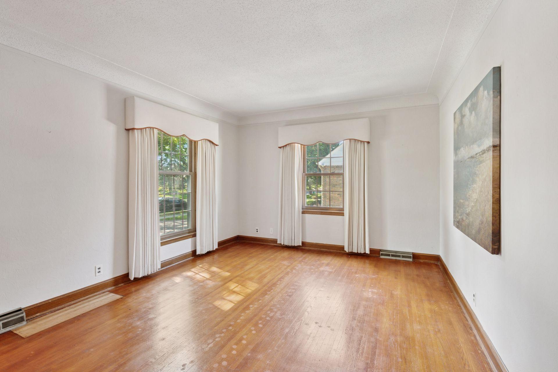 3916 Yosemite Avenue S