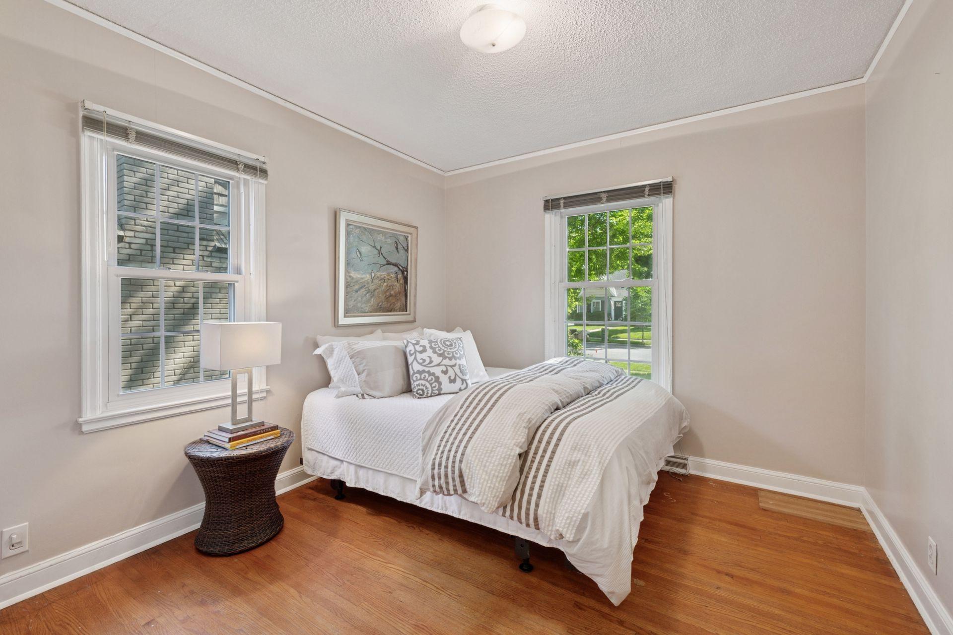 3916 Yosemite Avenue S