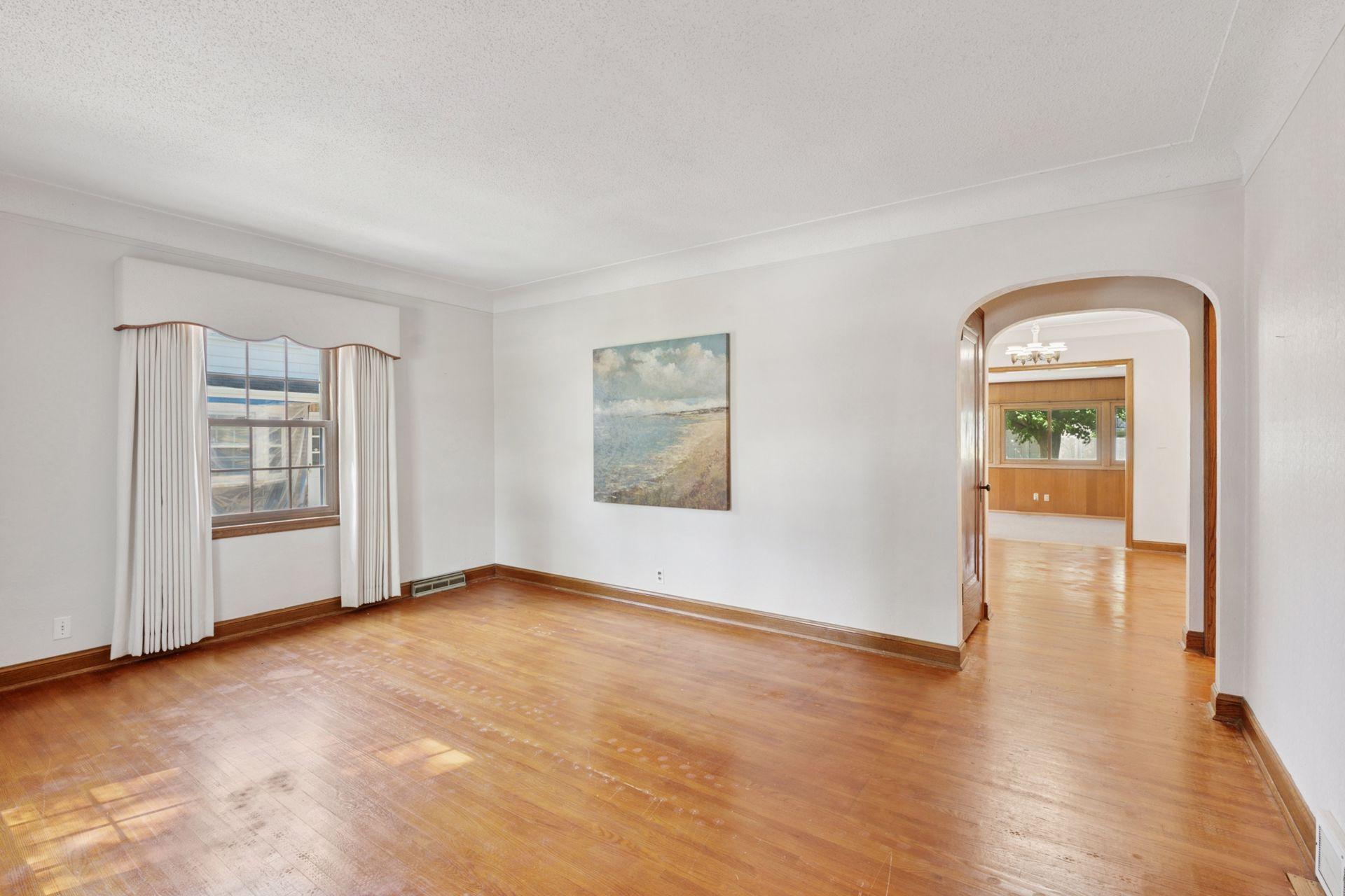 3916 Yosemite Avenue S