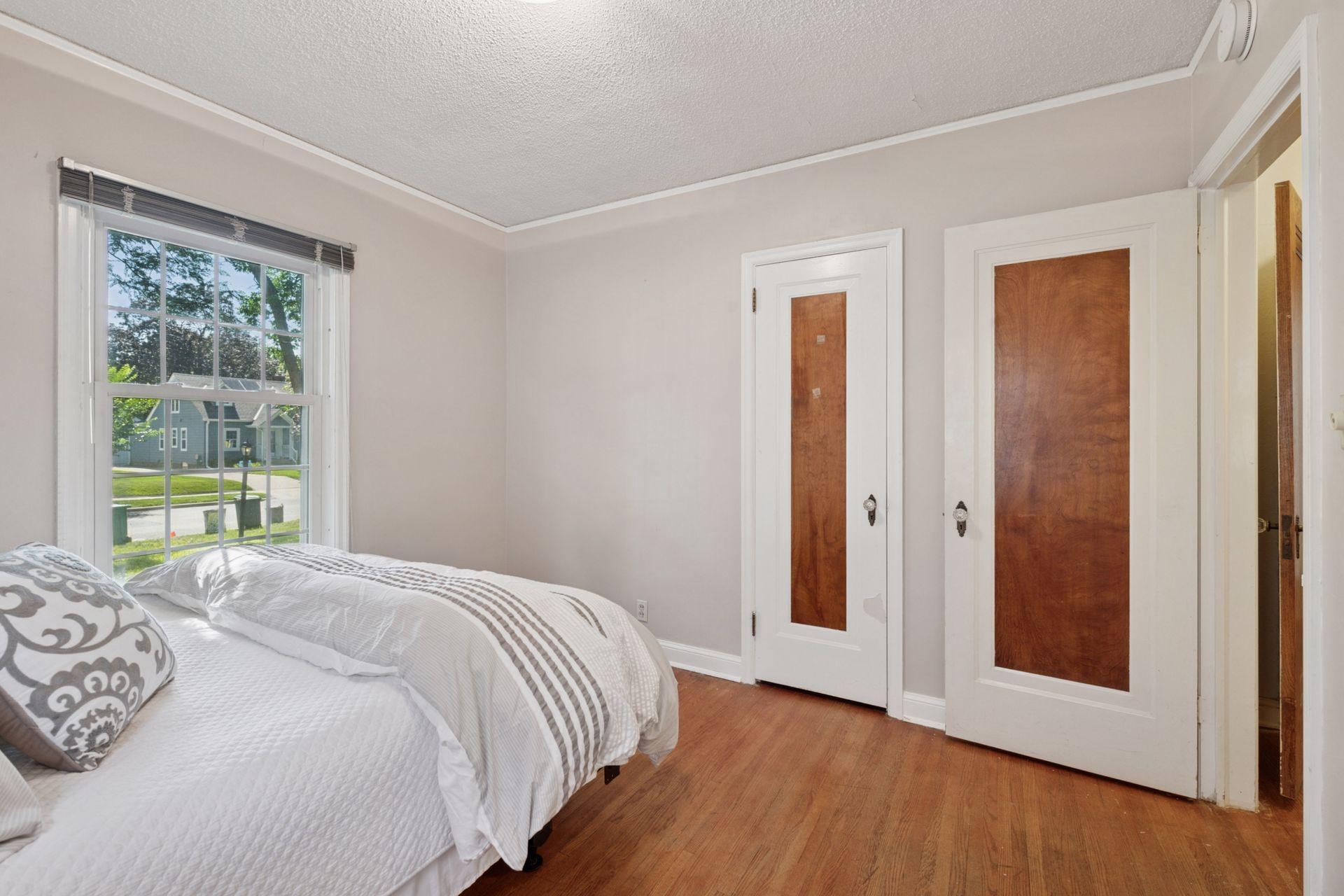 3916 Yosemite Avenue S