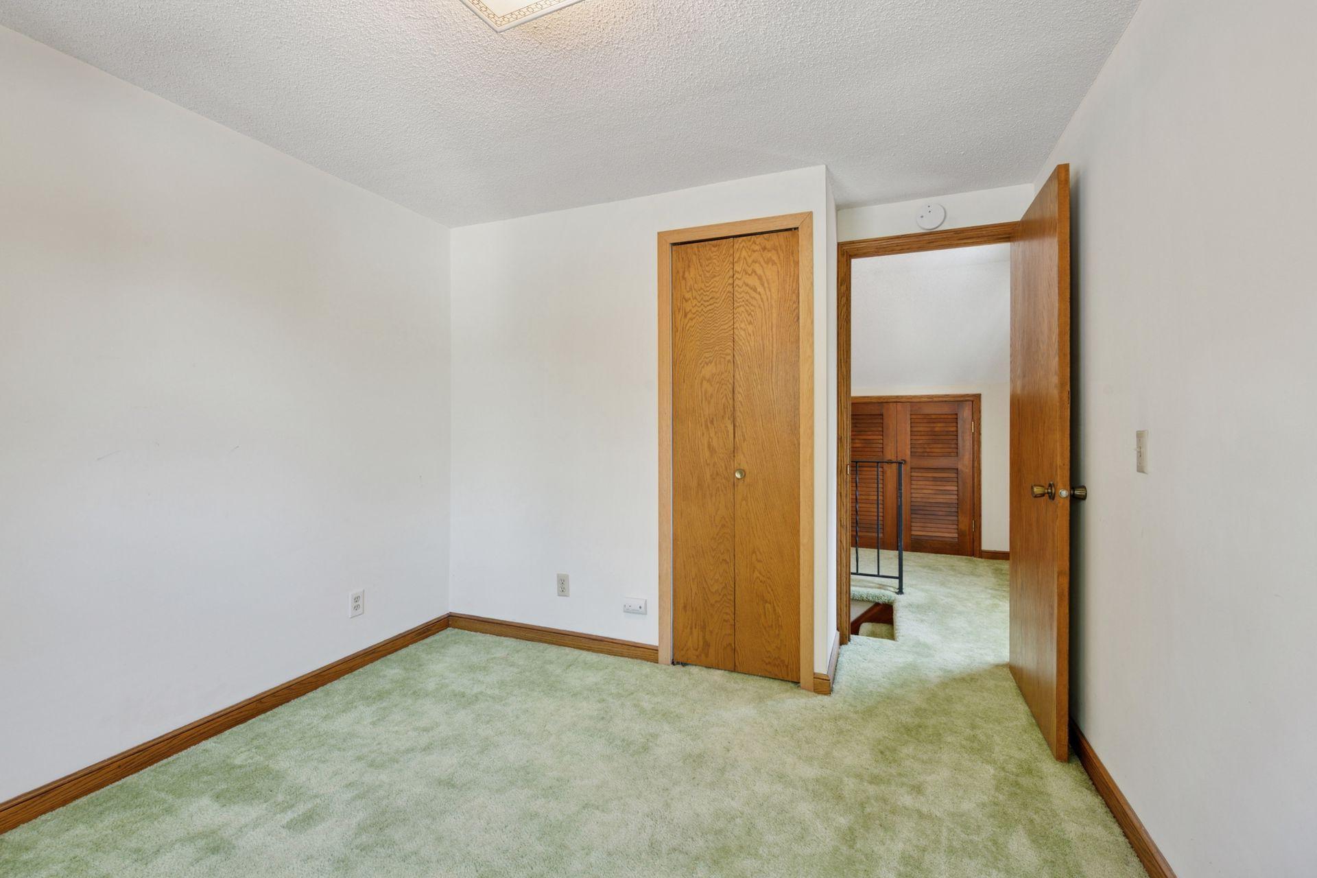 3916 Yosemite Avenue S