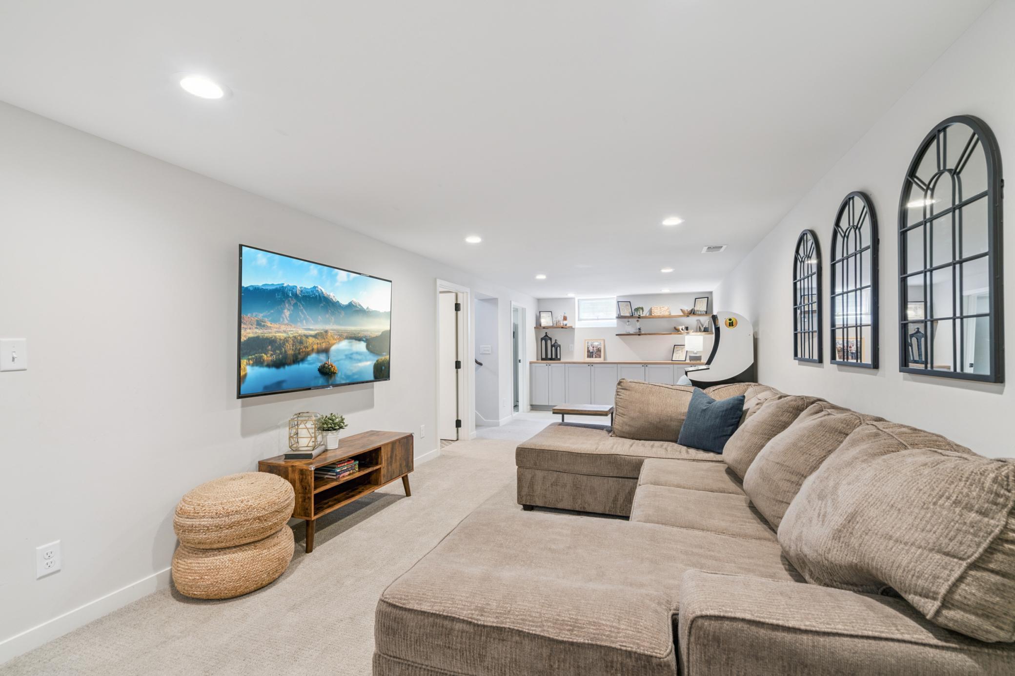 1841 Oregon Avenue S