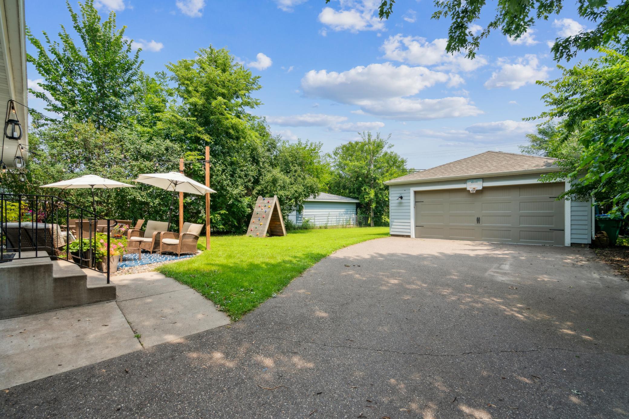 1841 Oregon Avenue S