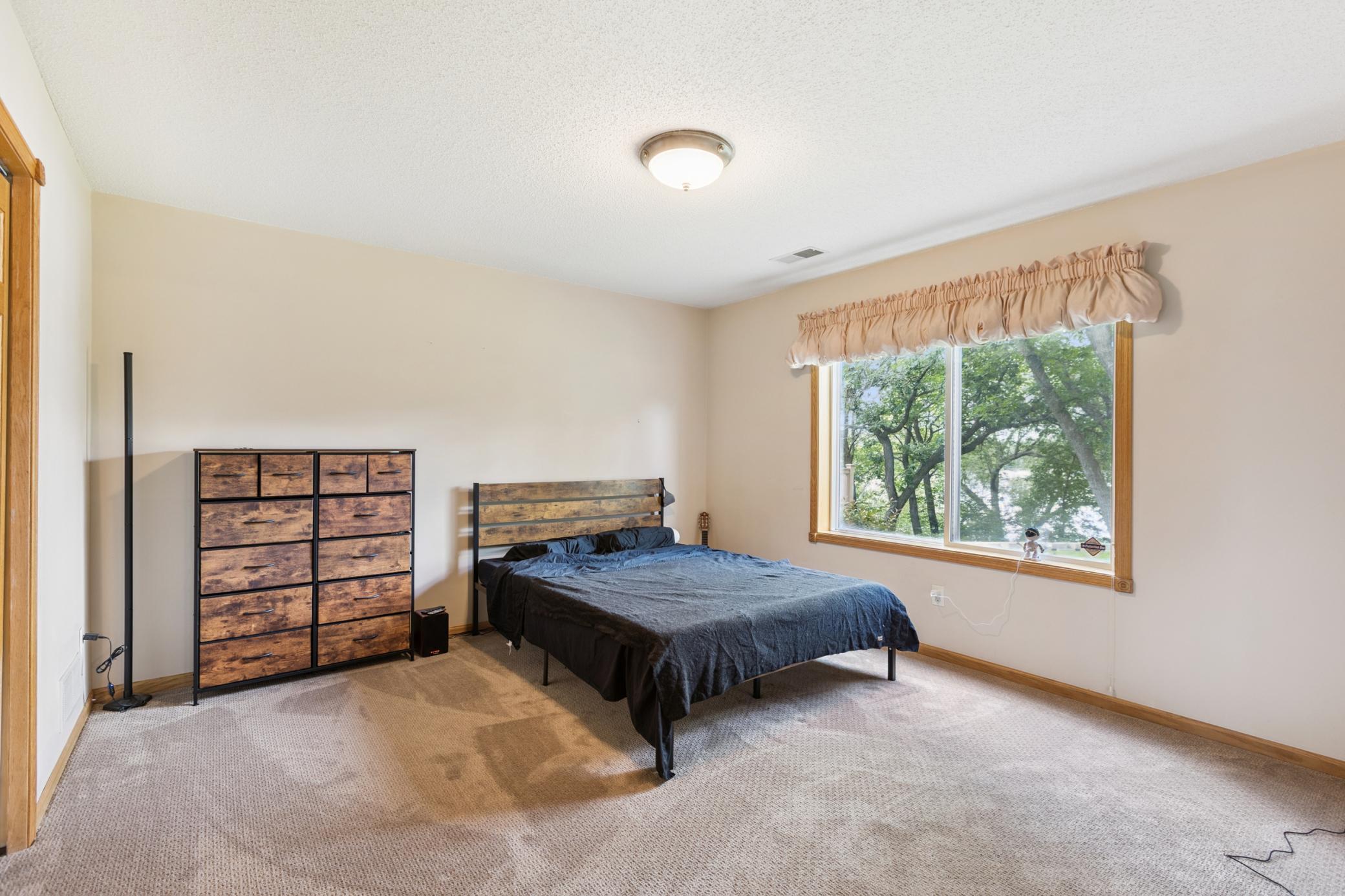 18816 Boston Street NW