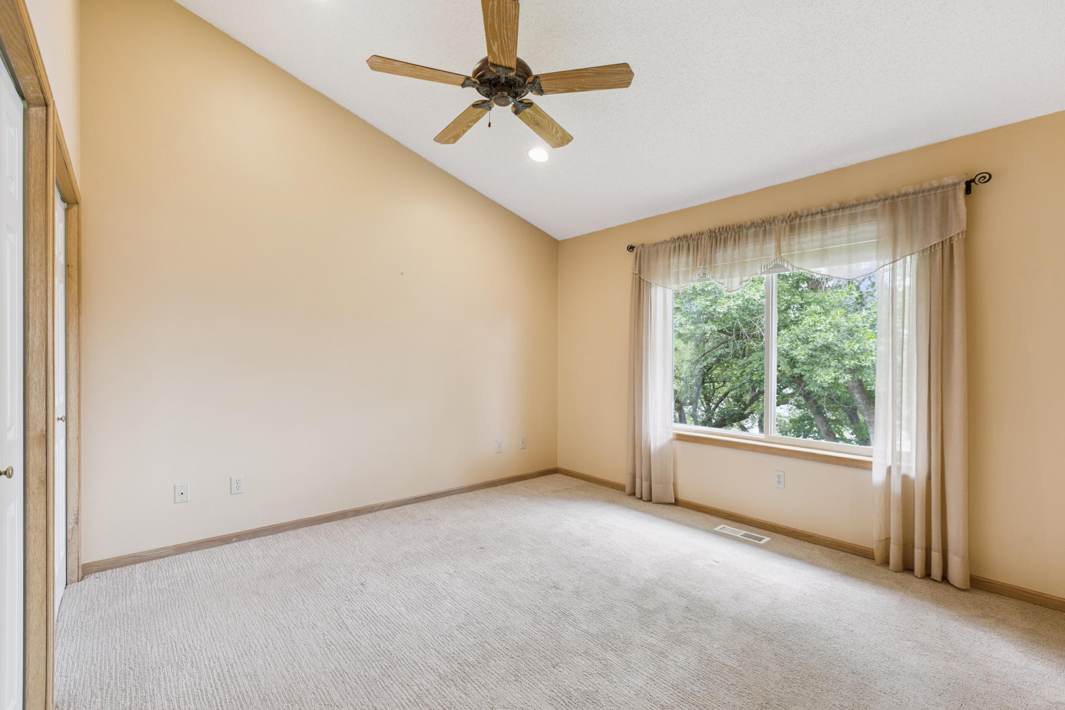 18816 Boston Street NW