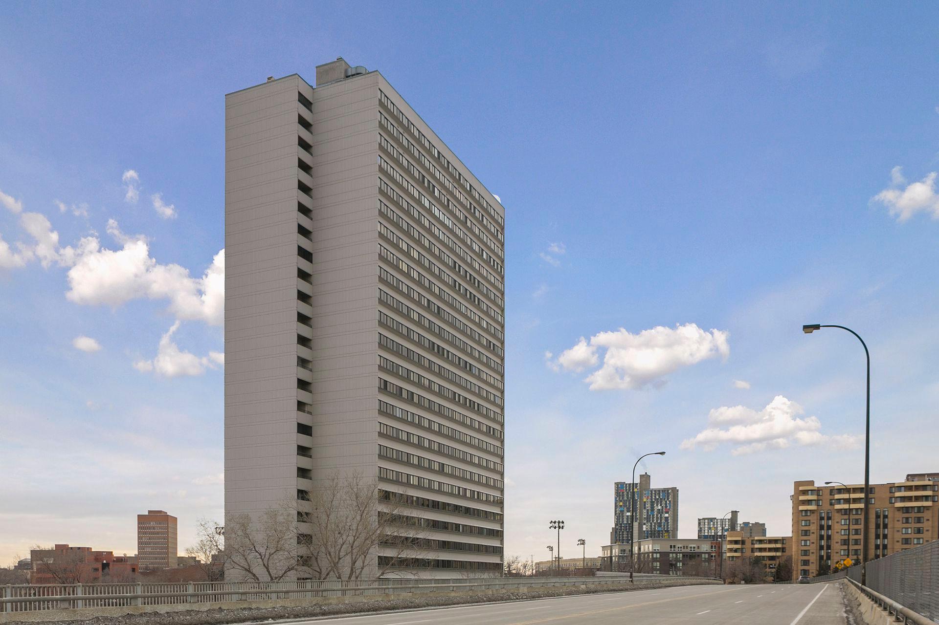 1920 S 1st Street Unit: 1302