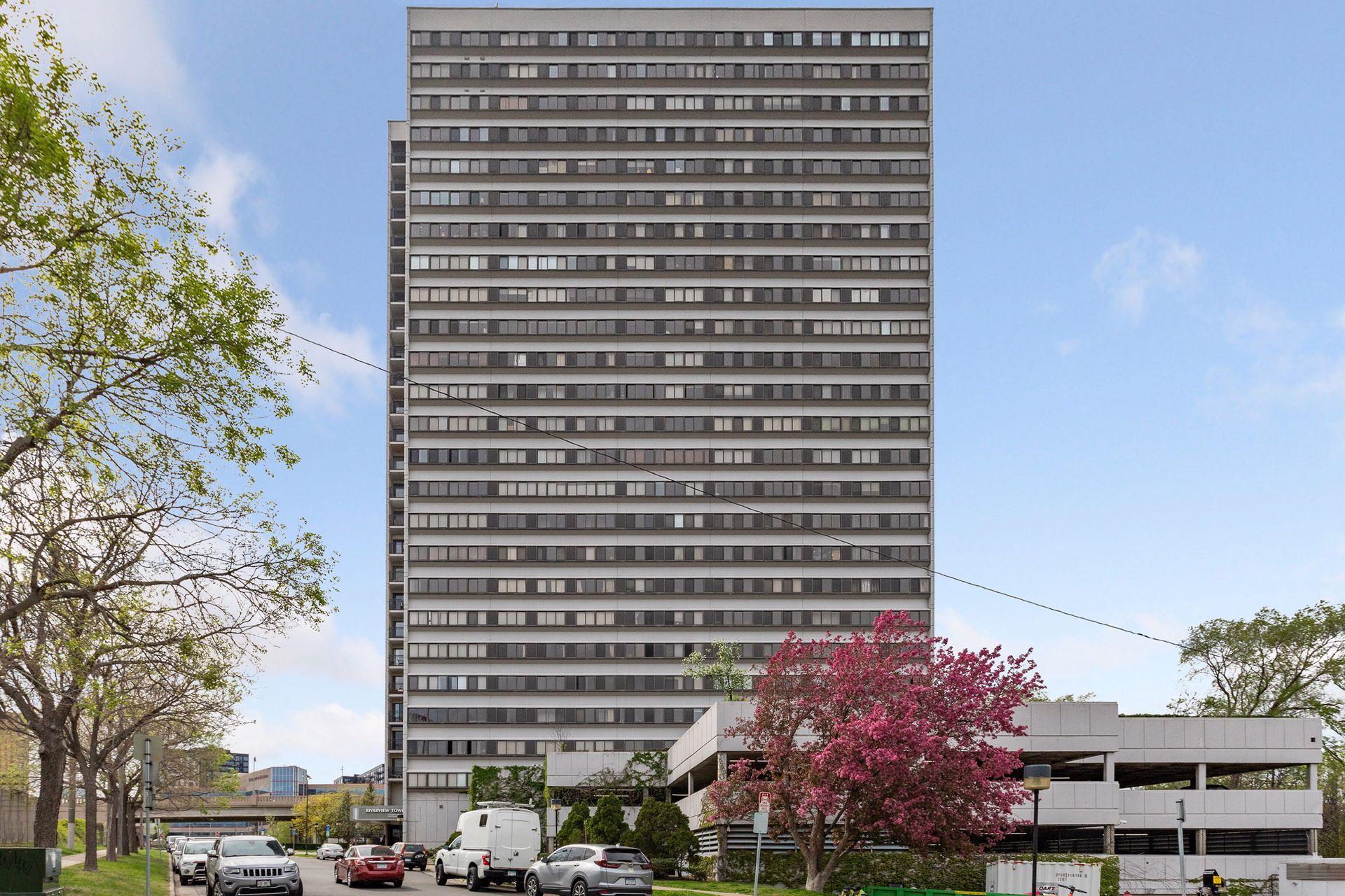 1920 S 1st Street Unit: 1302