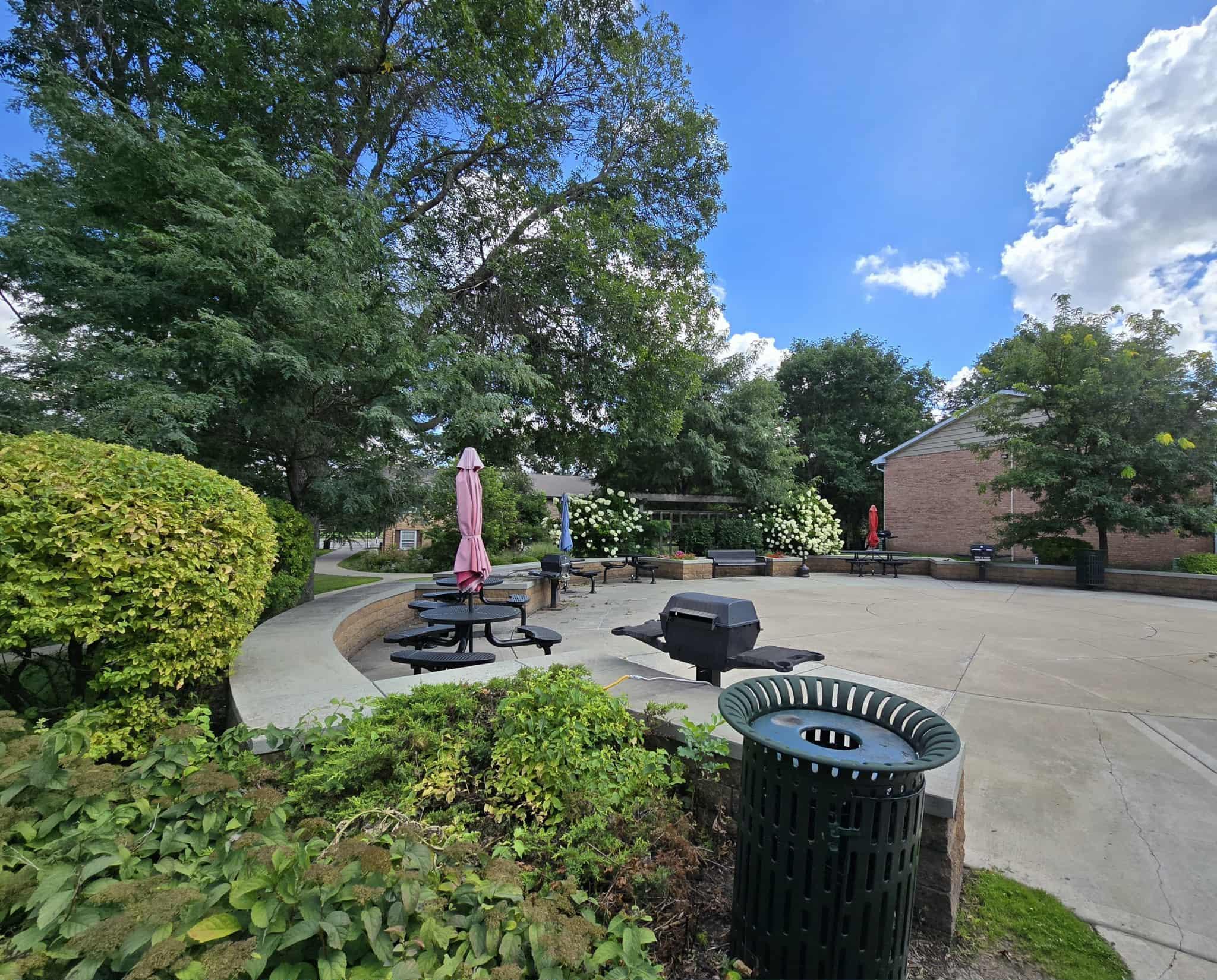 704 Old Settlers Trail Unit: 5