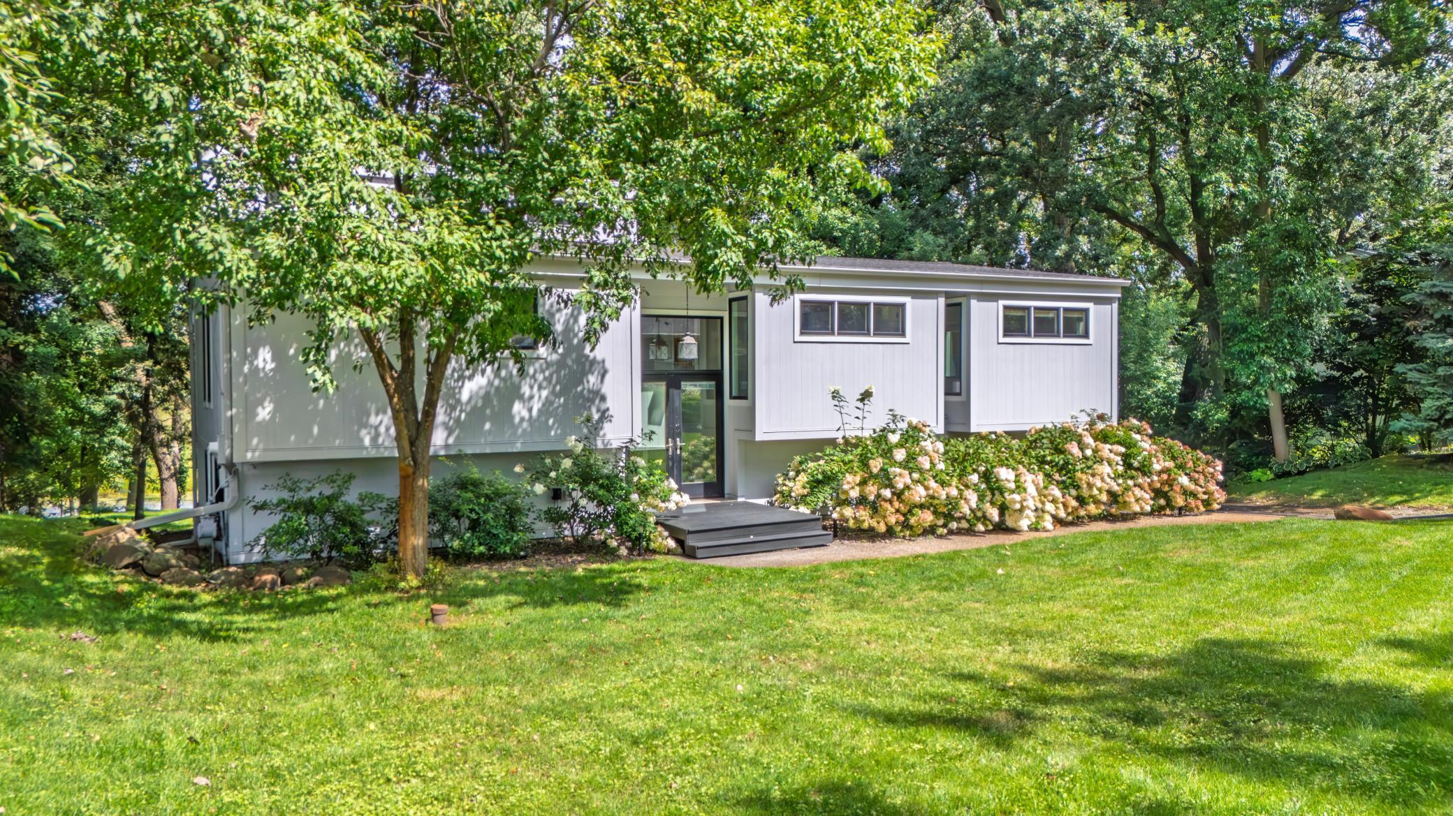 2131 Sheridan Hills Road