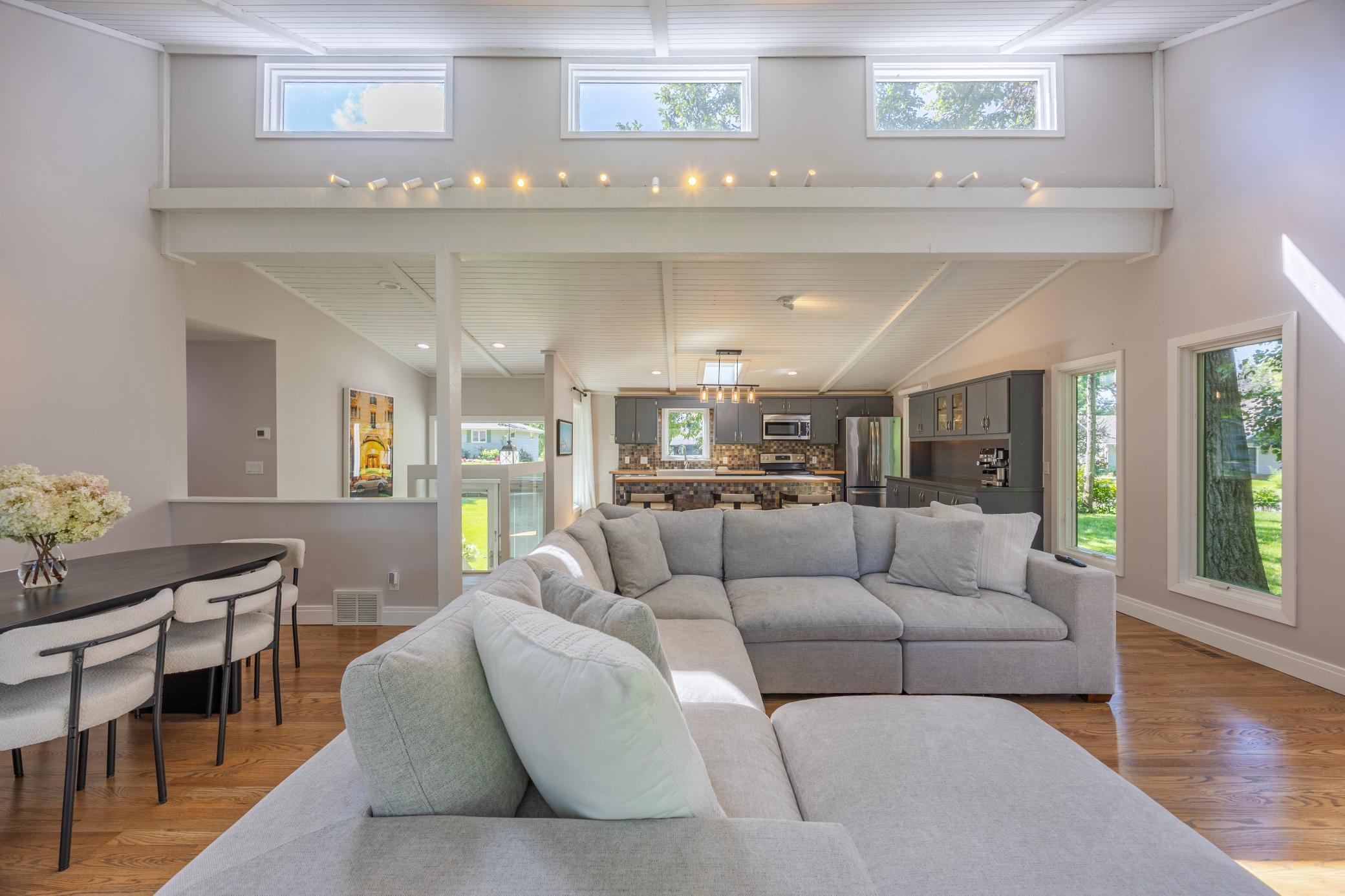 2131 Sheridan Hills Road