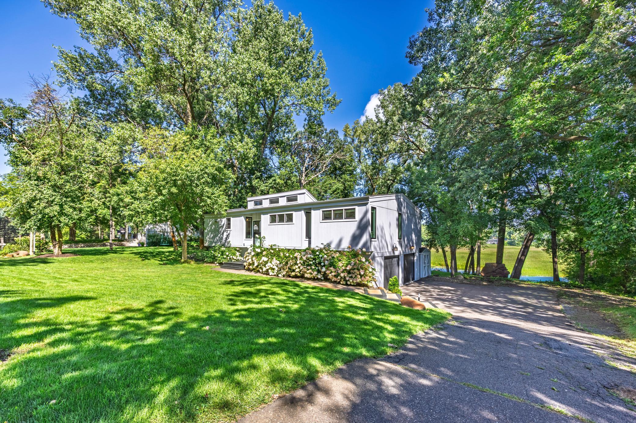 2131 Sheridan Hills Road