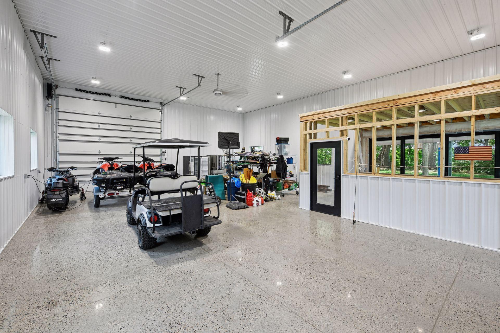 5112 S Lakeshore Drive