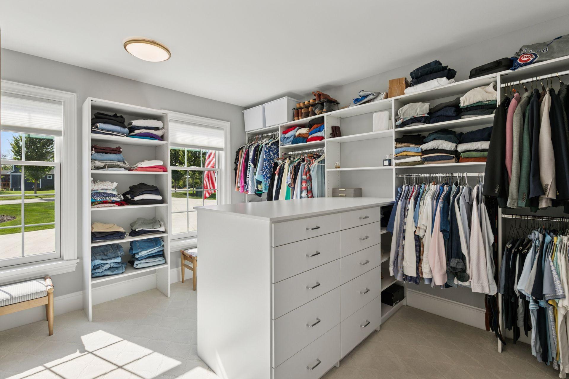 3698 Woodland Cove Parkway