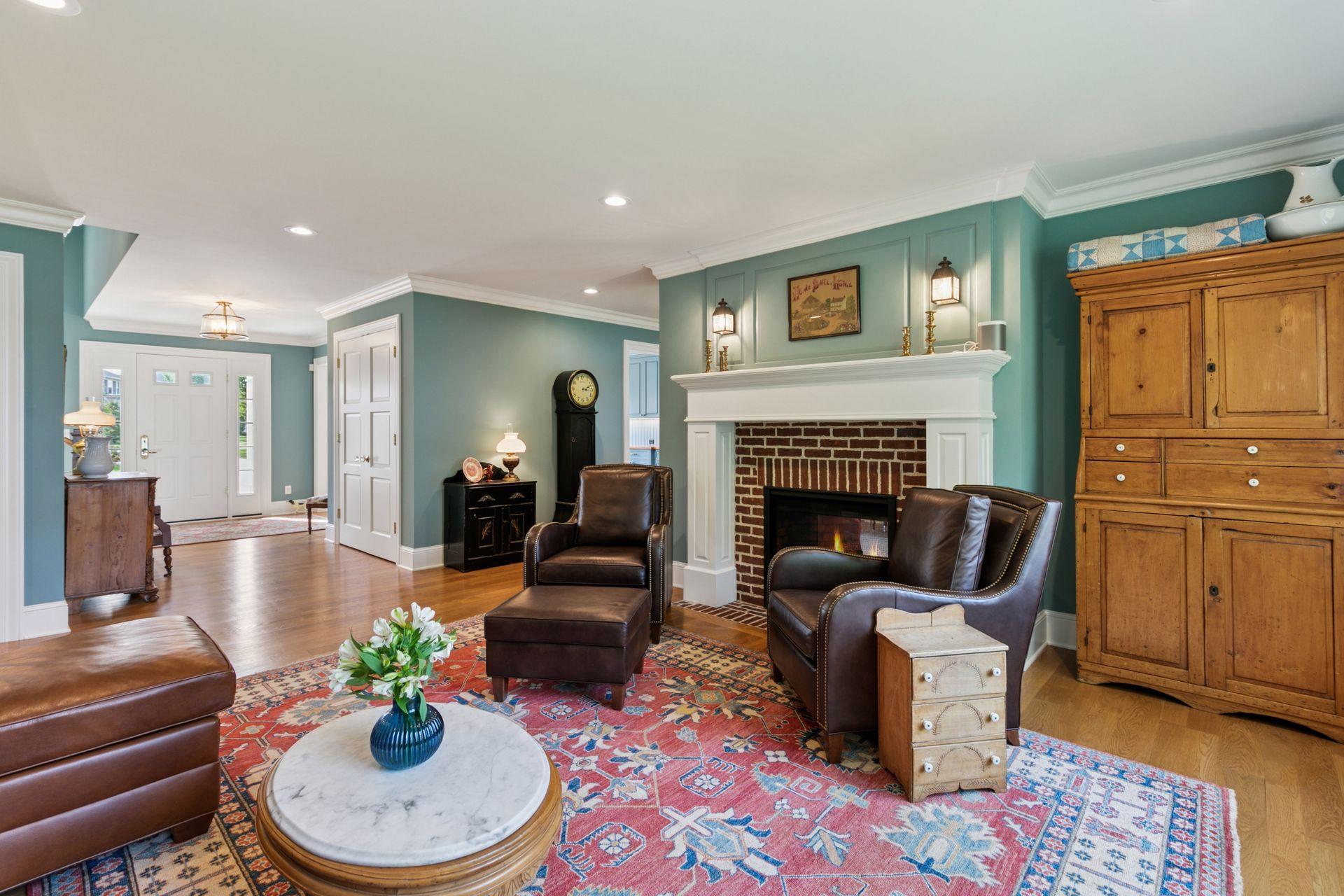 3698 Woodland Cove Parkway