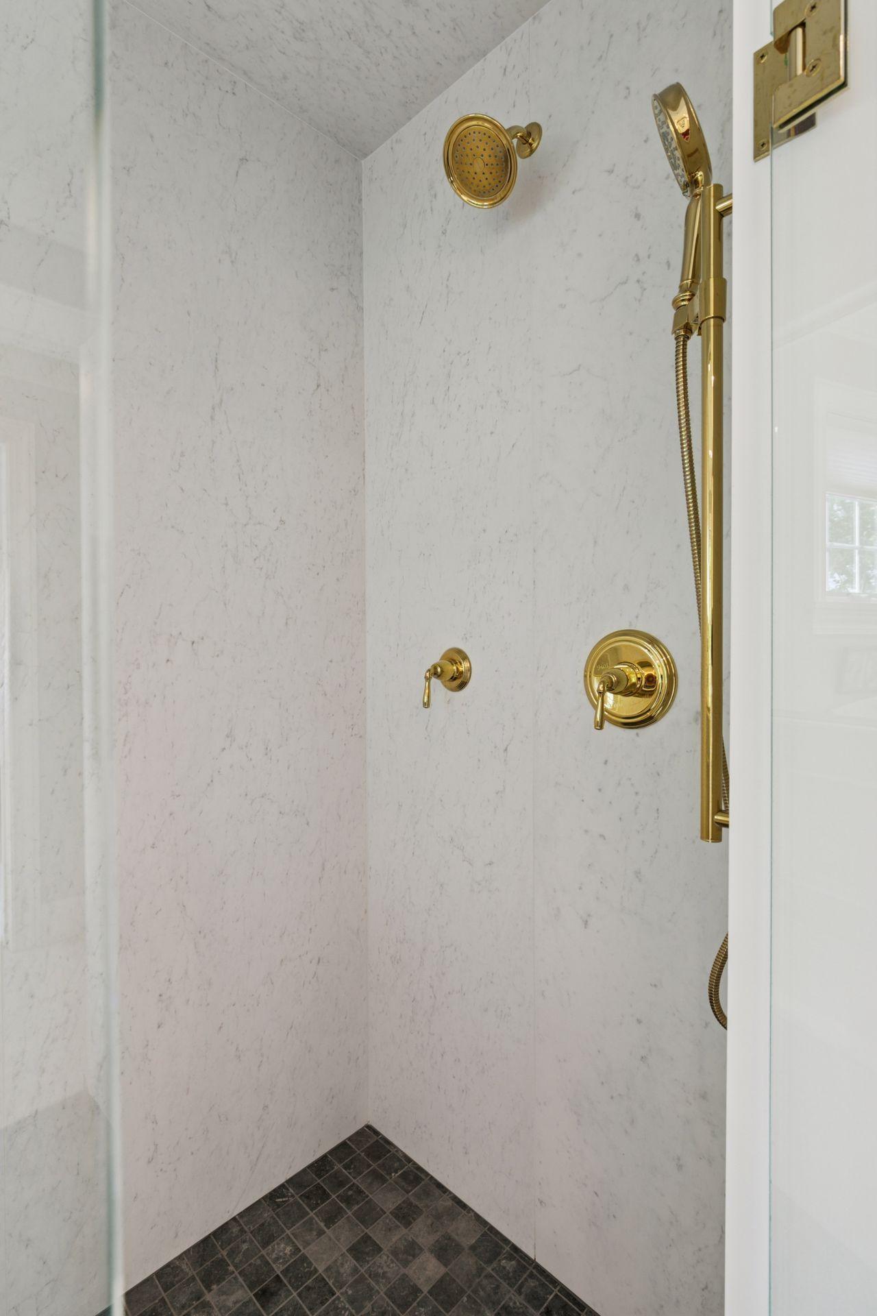 3698 Woodland Cove Parkway