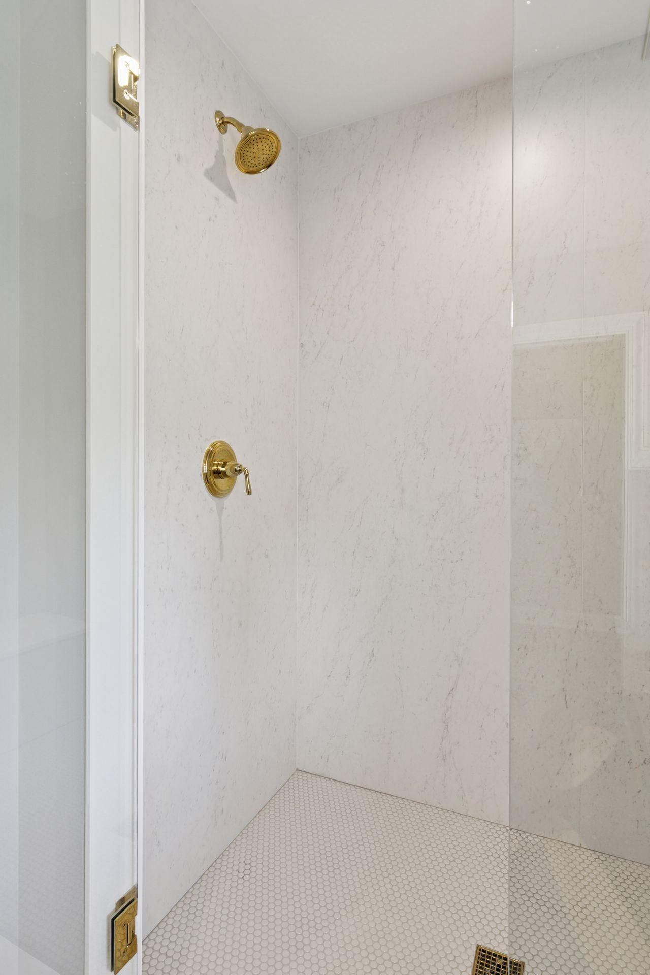 3698 Woodland Cove Parkway