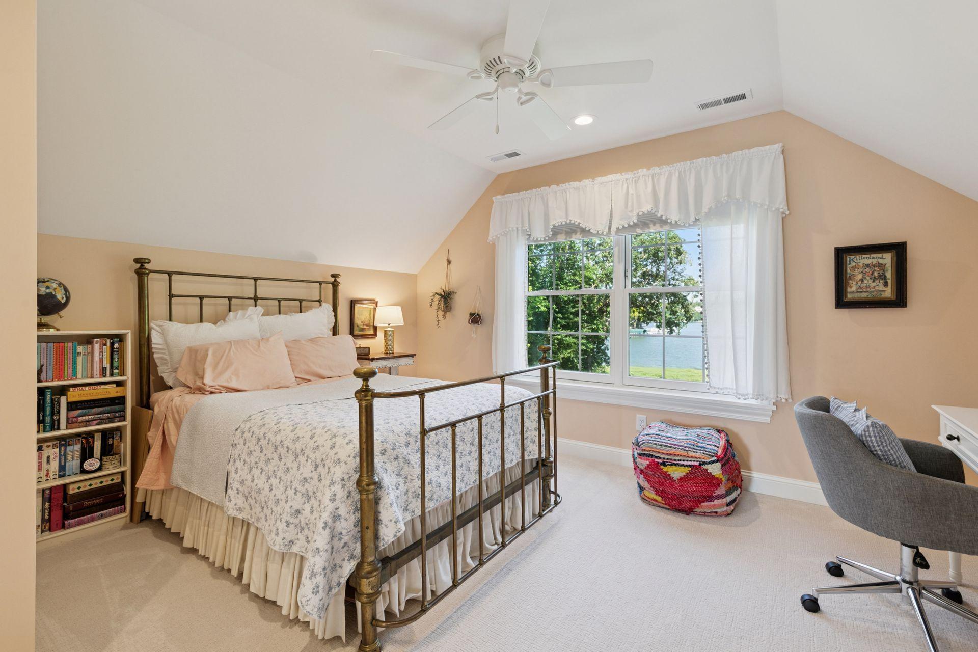 3698 Woodland Cove Parkway