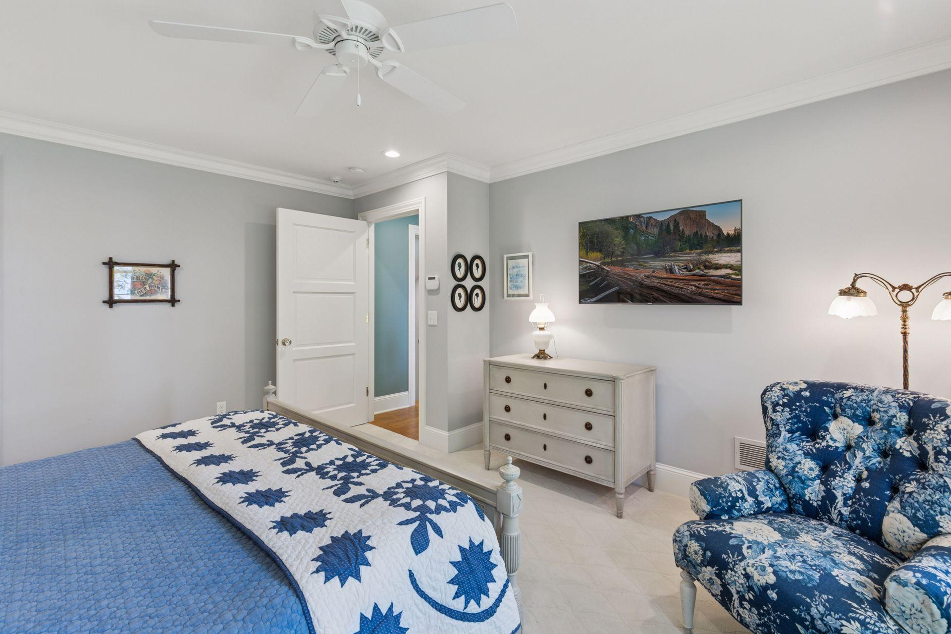 3698 Woodland Cove Parkway