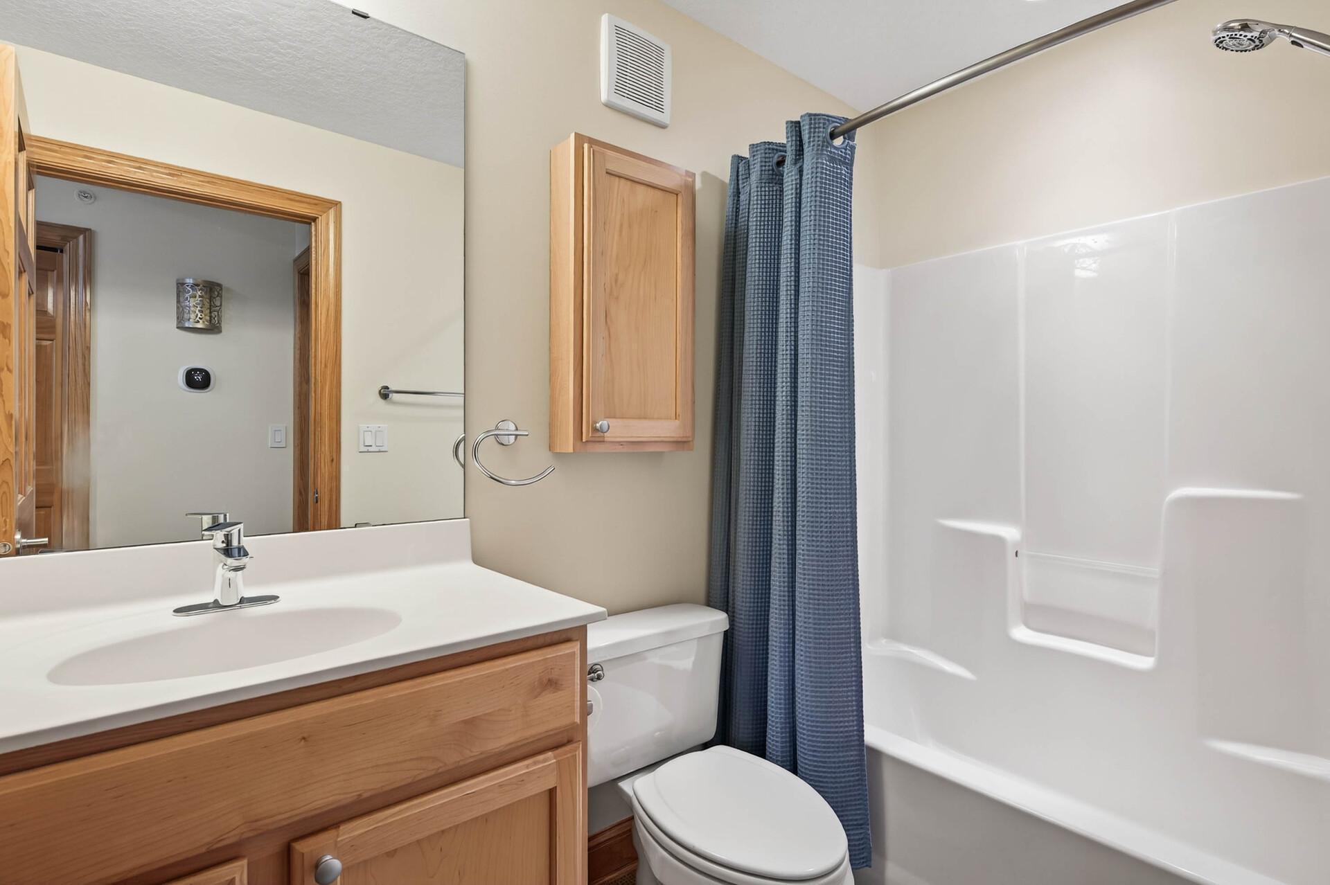 8317 Townsend Drive Unit: 215