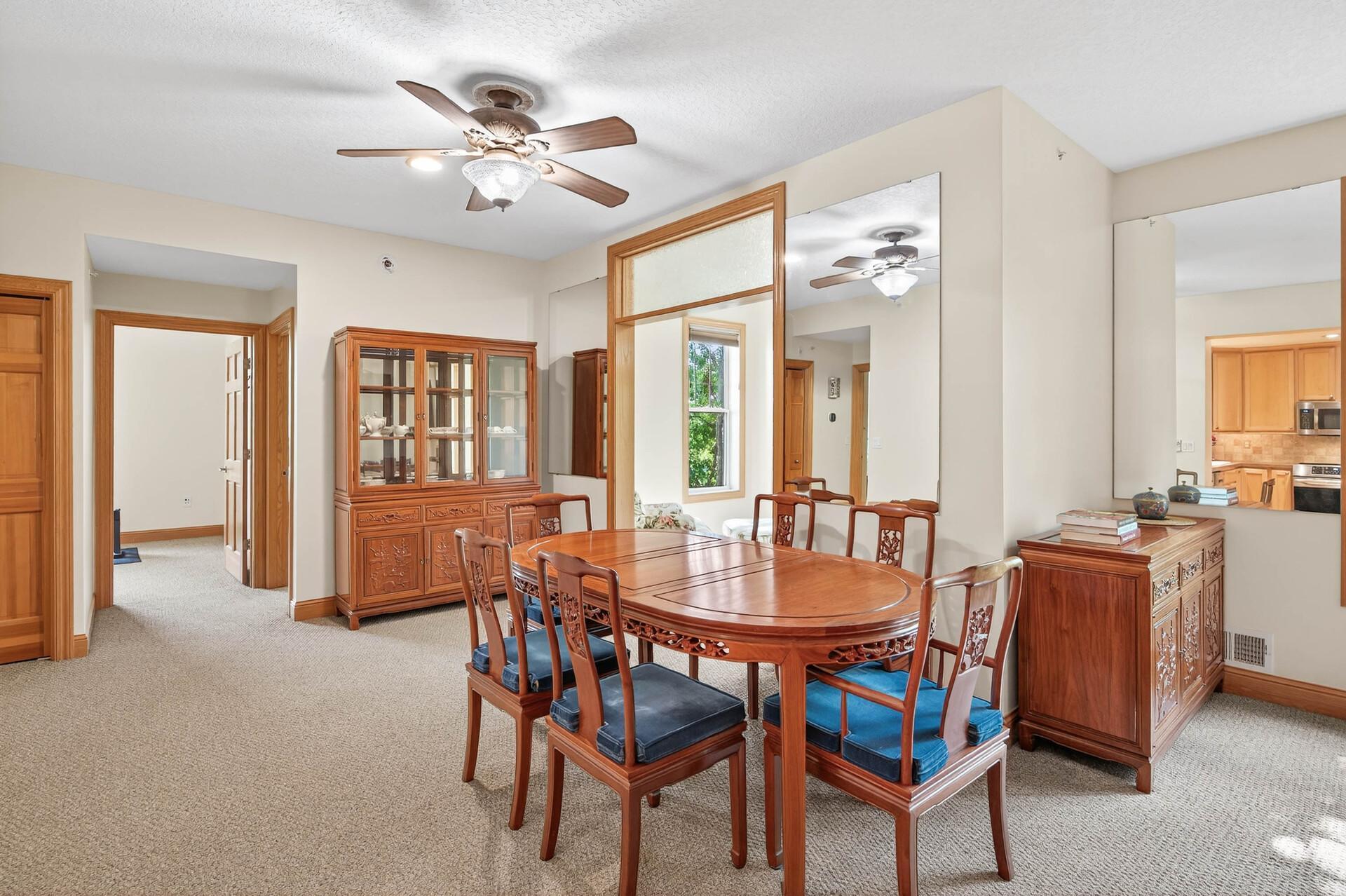 8317 Townsend Drive Unit: 215