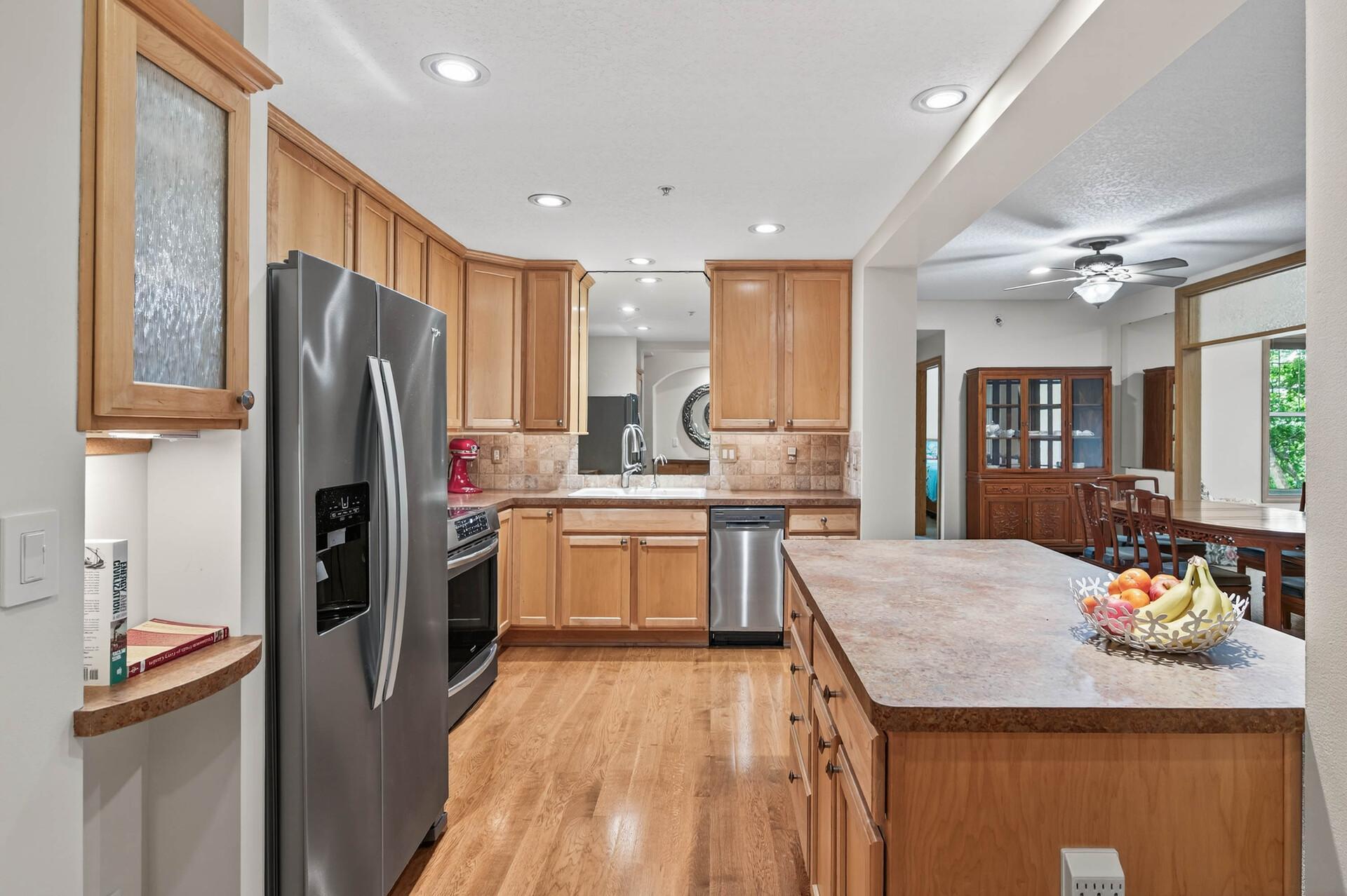 8317 Townsend Drive Unit: 215