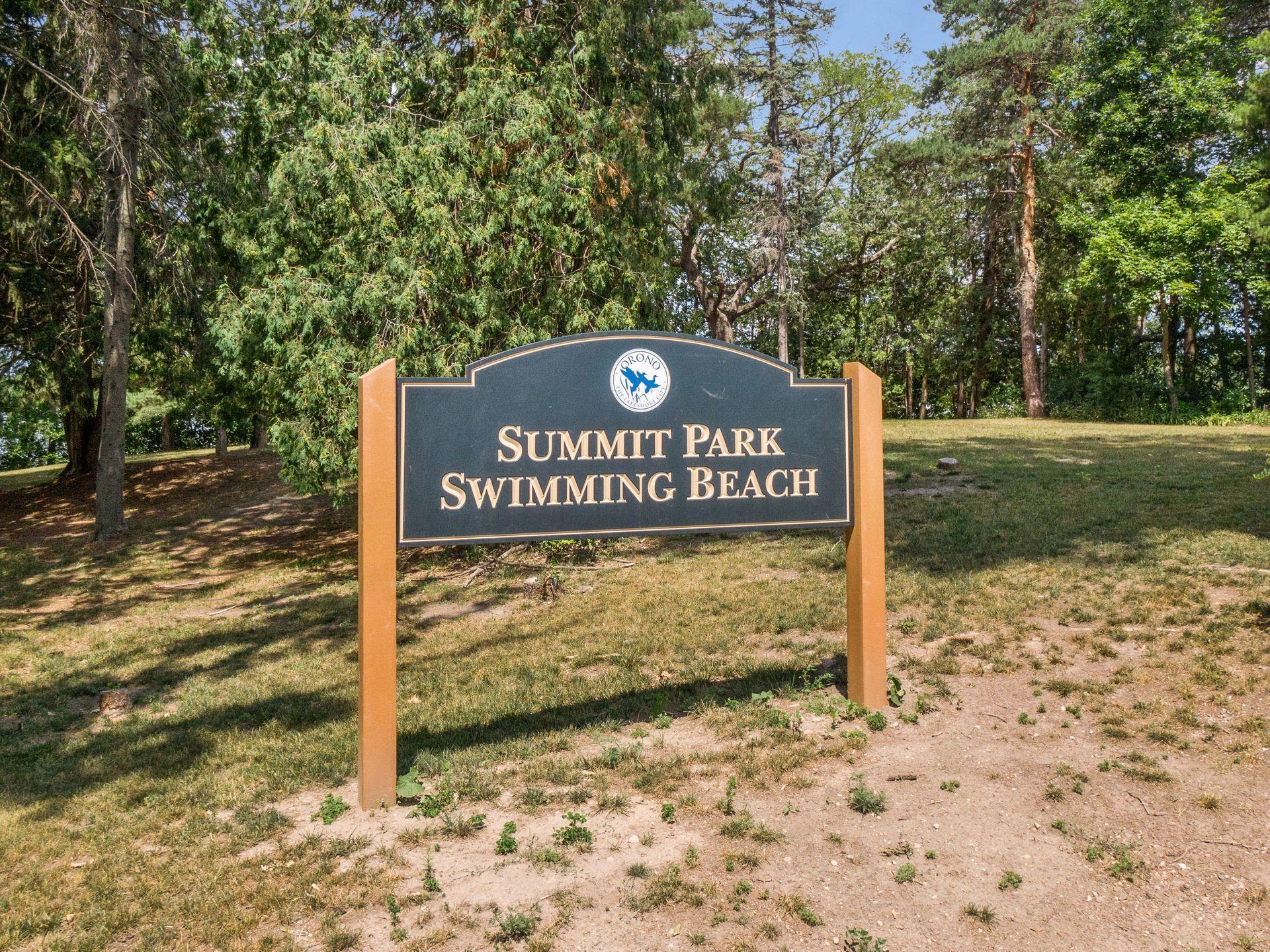 1050 Old Long Lake Road