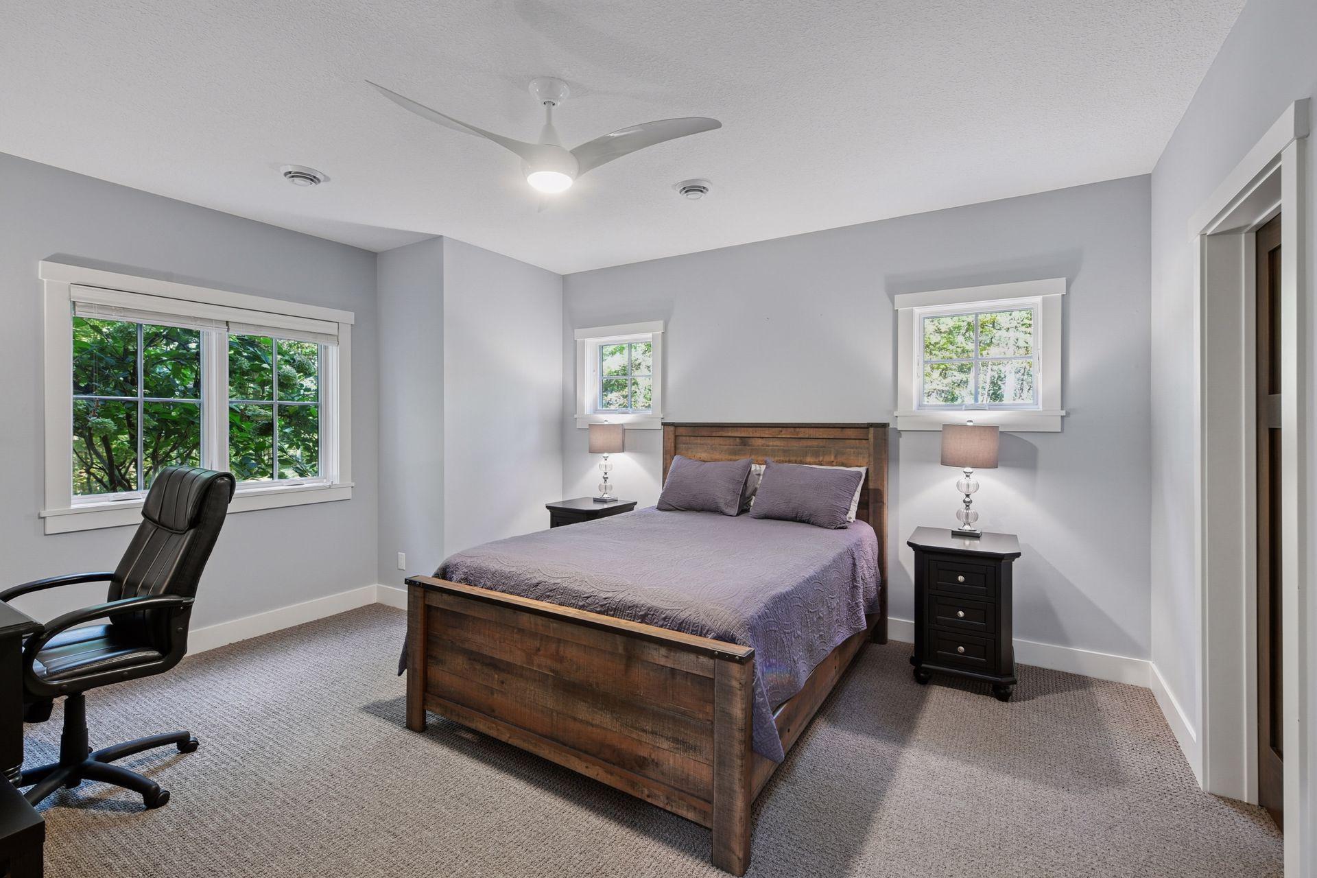 5507 Fenning Avenue SE