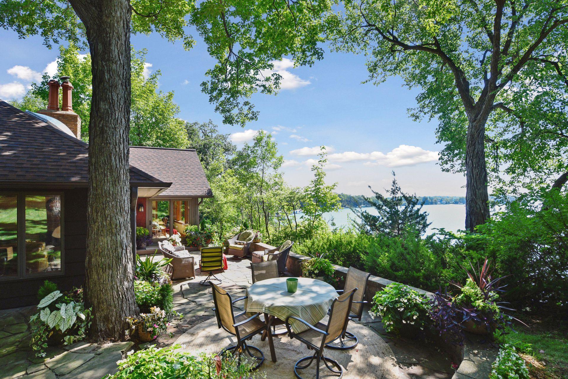 5375 Cedar Point Road