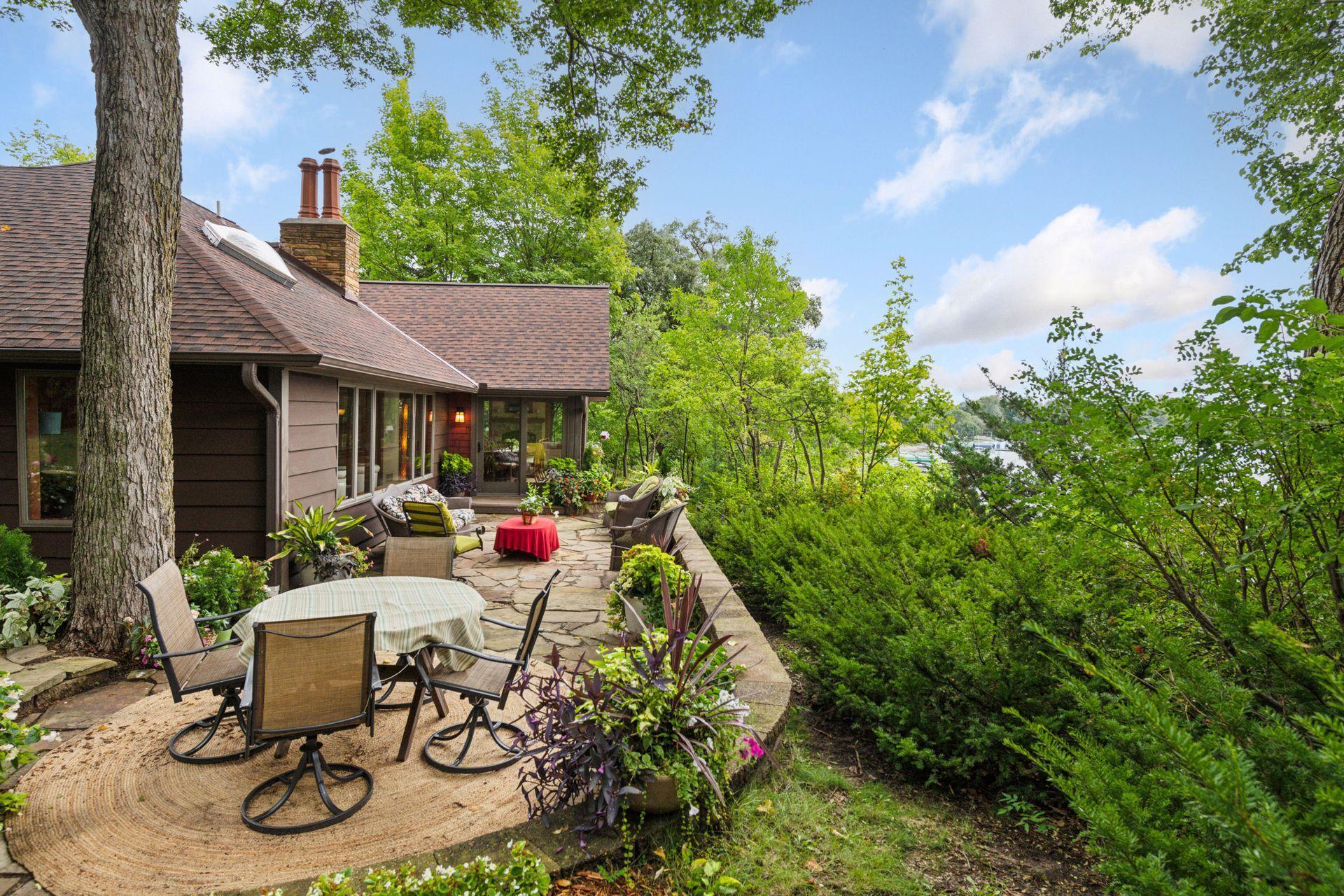 5375 Cedar Point Road