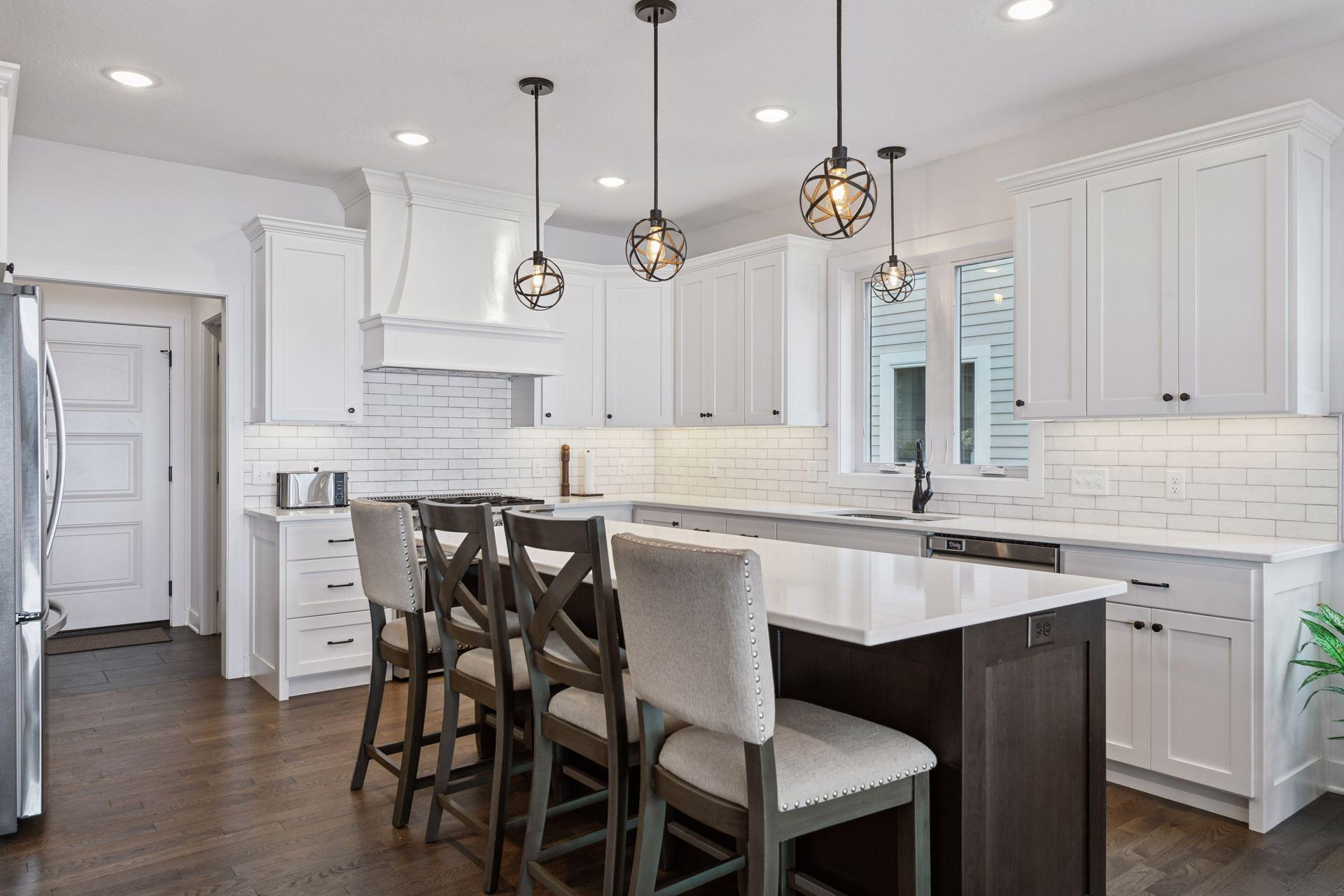 2915 Casco Point Road