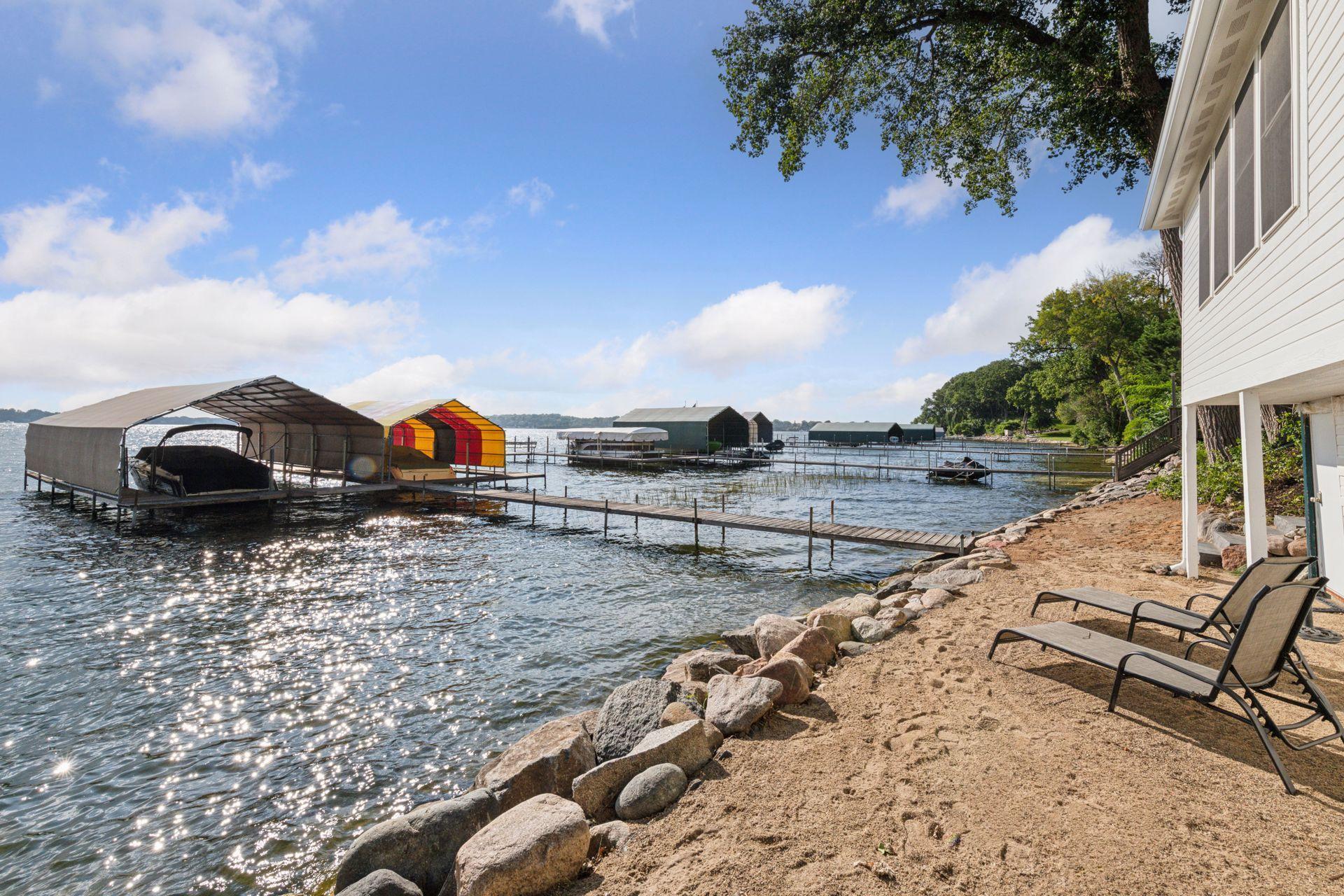 2915 Casco Point Road