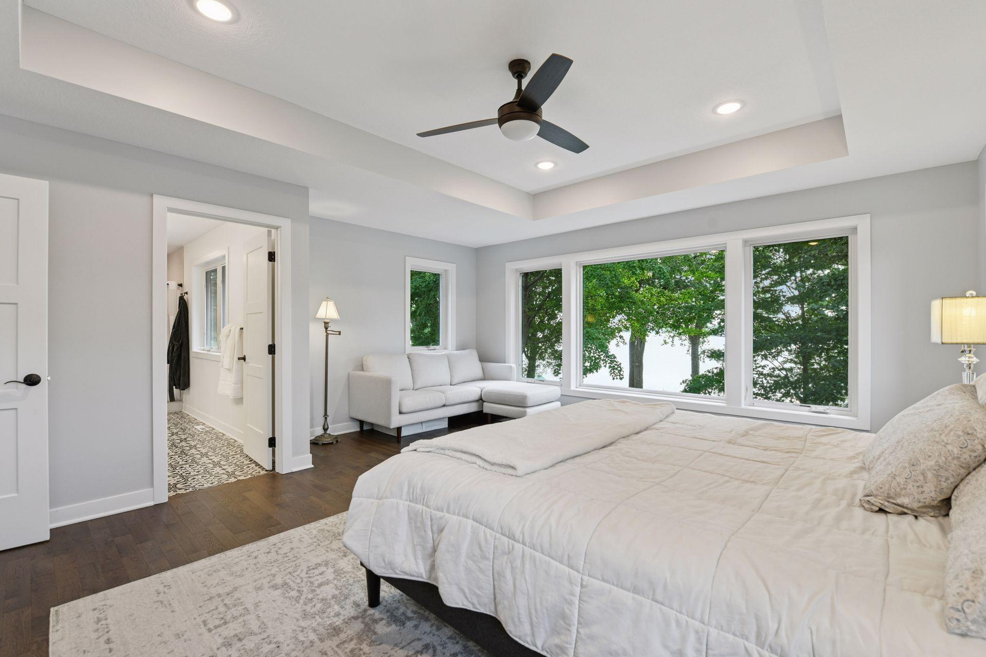 2915 Casco Point Road