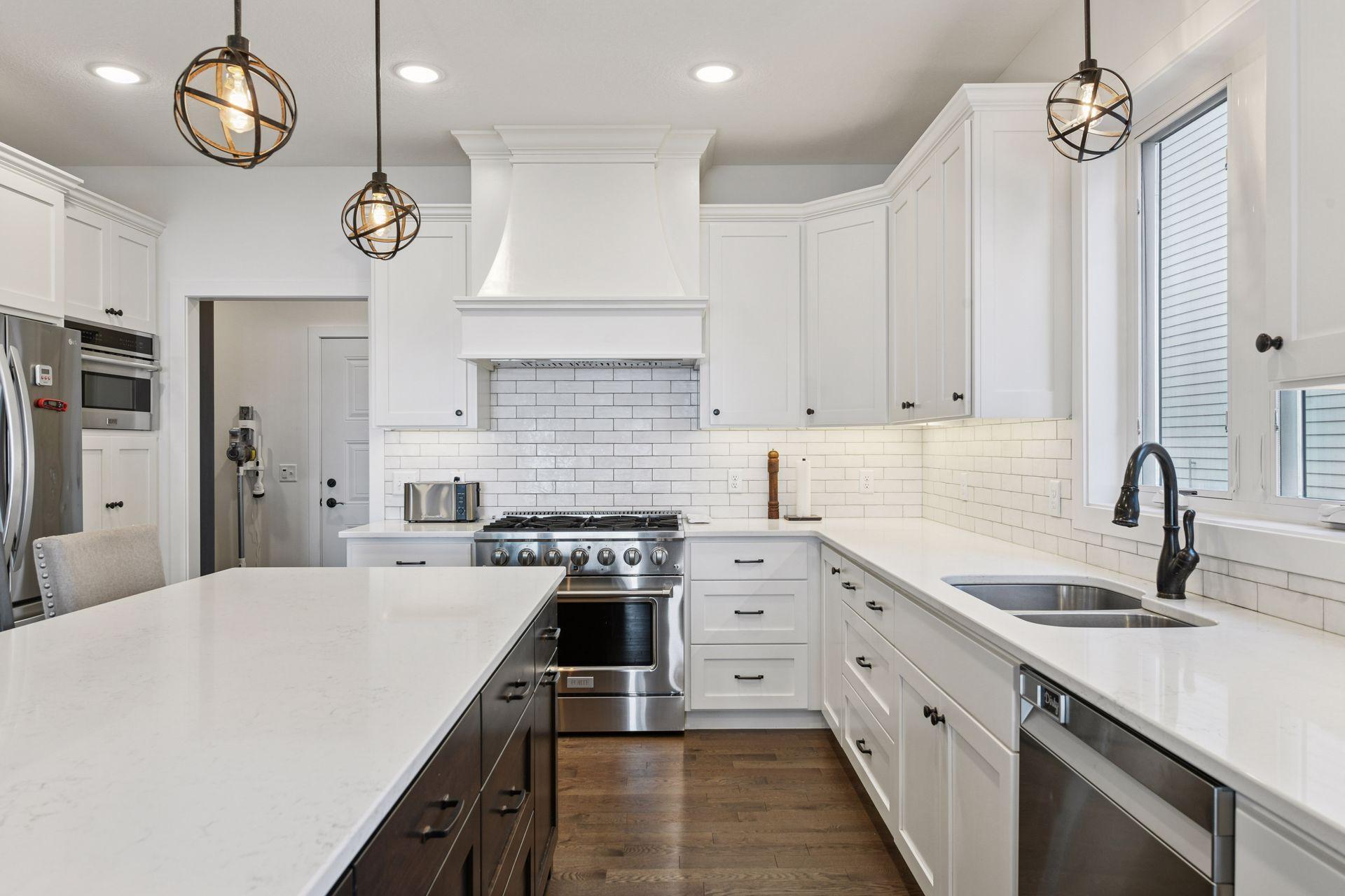 2915 Casco Point Road