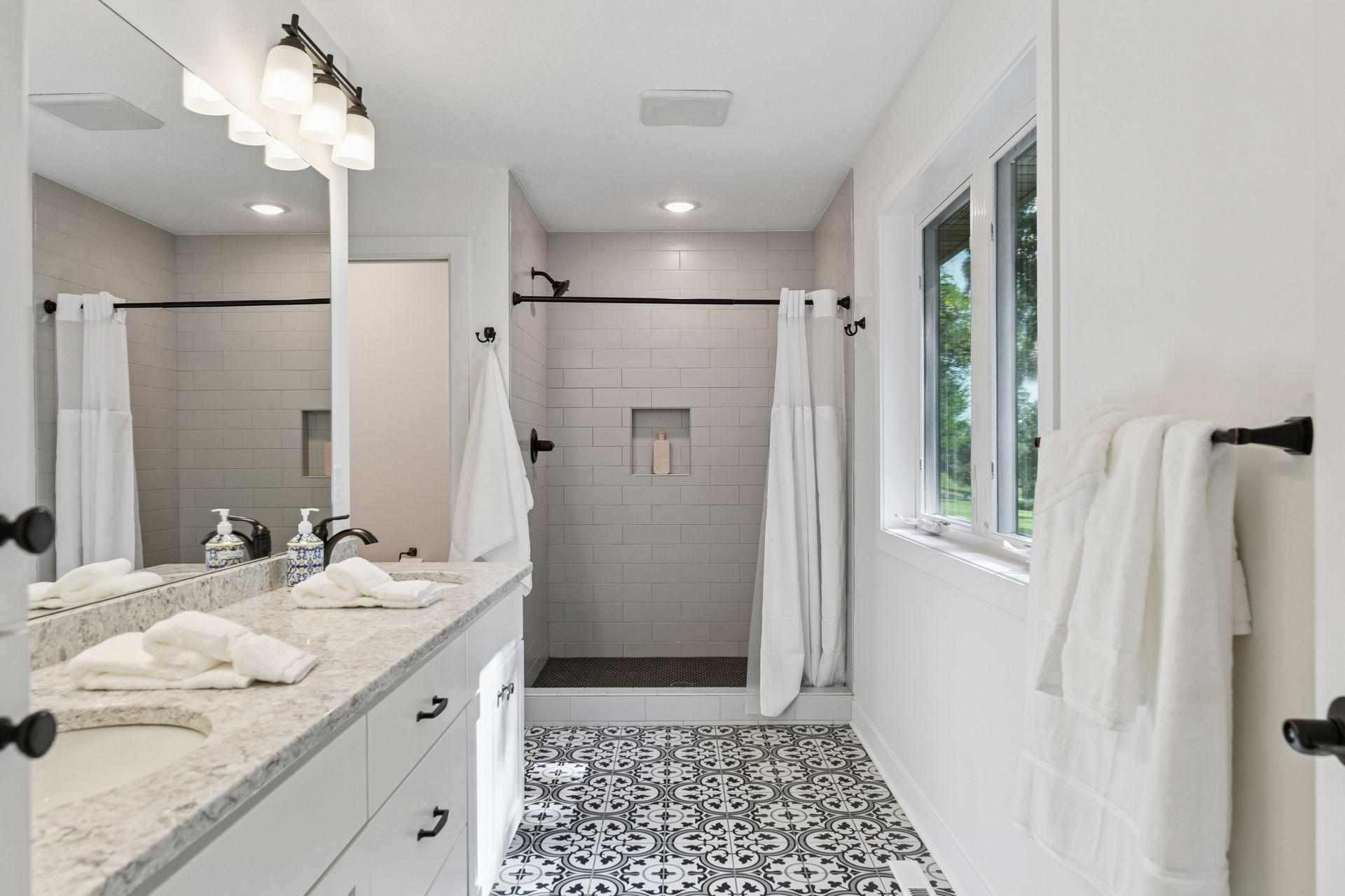 2915 Casco Point Road