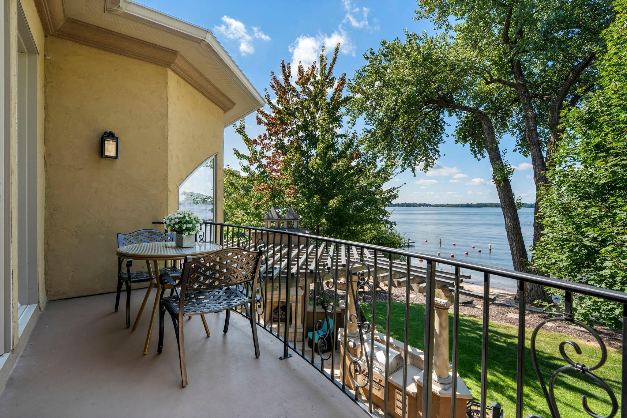 230 Birch Bluff Road