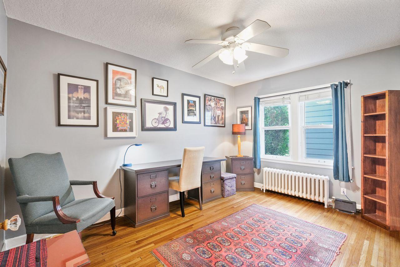 3914 Sheridan Avenue S Unit: 1