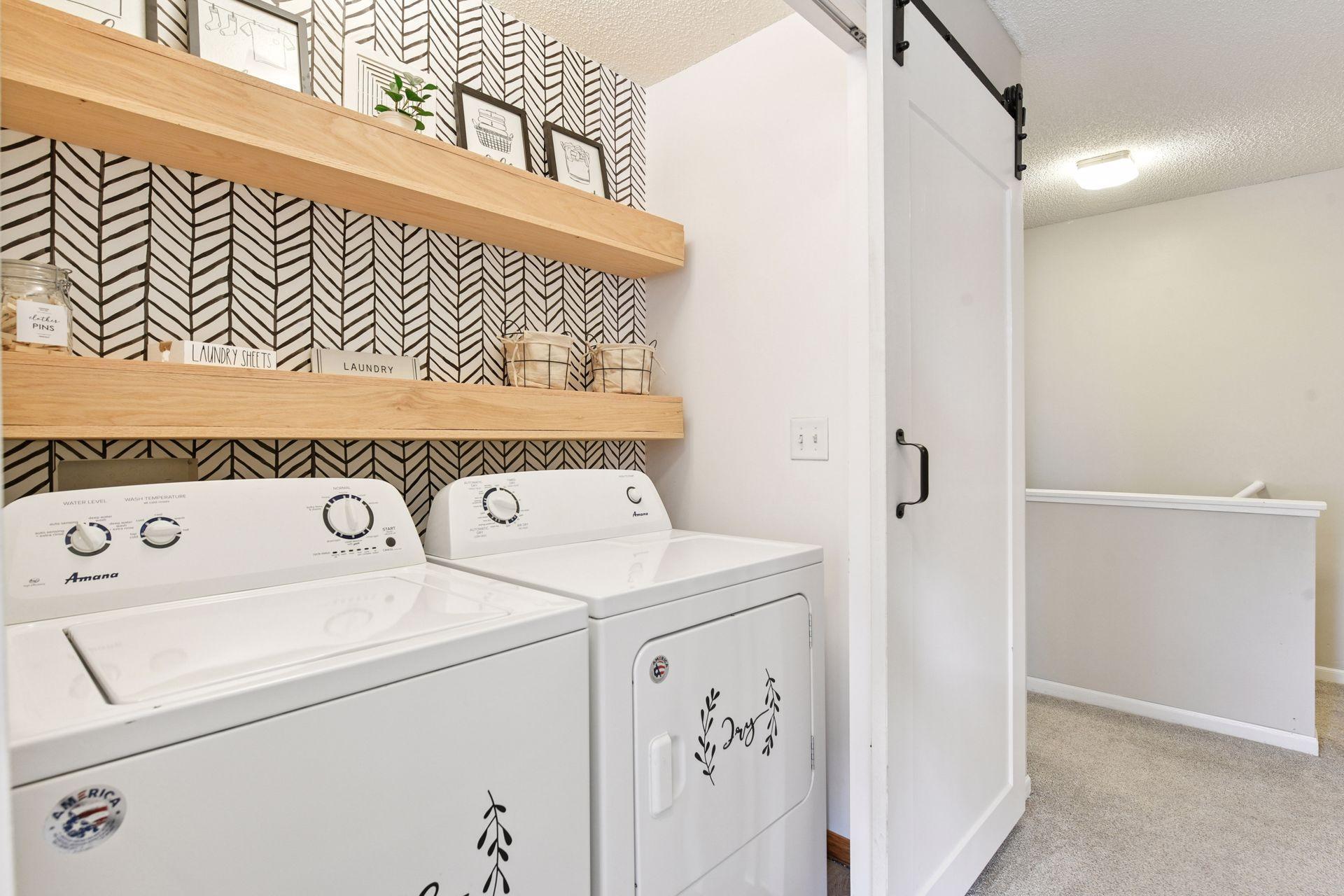 1160 Crystal Place W