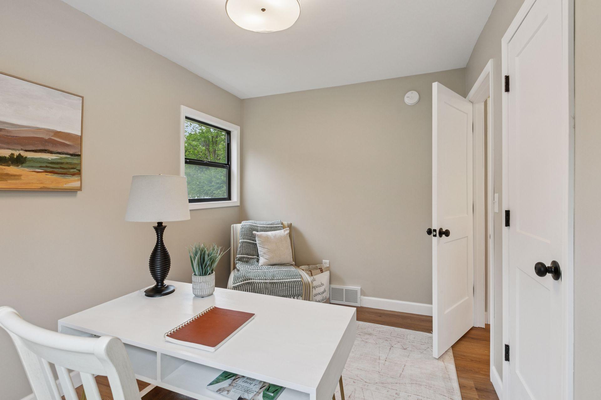 5848 Quebec Avenue N