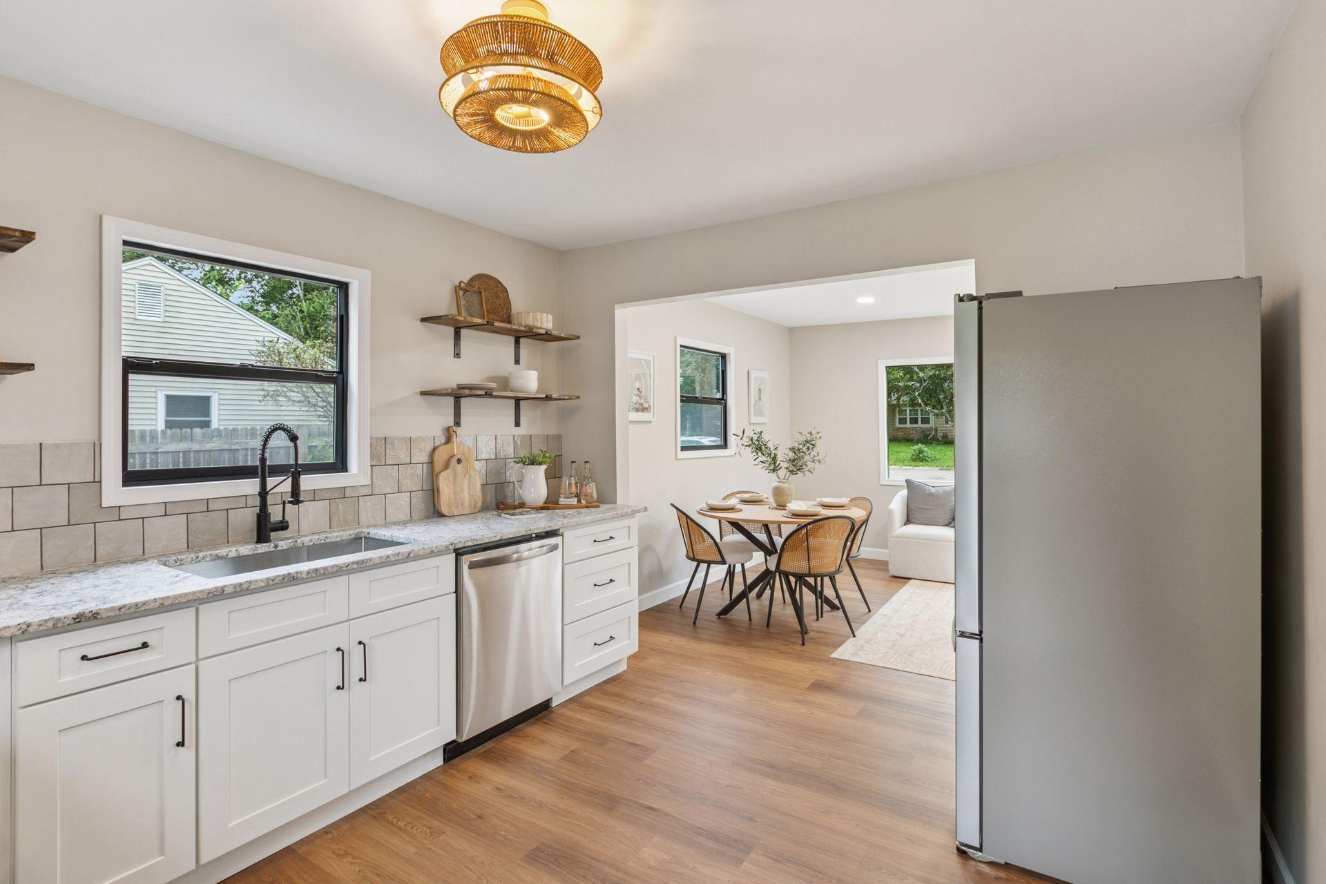 5848 Quebec Avenue N