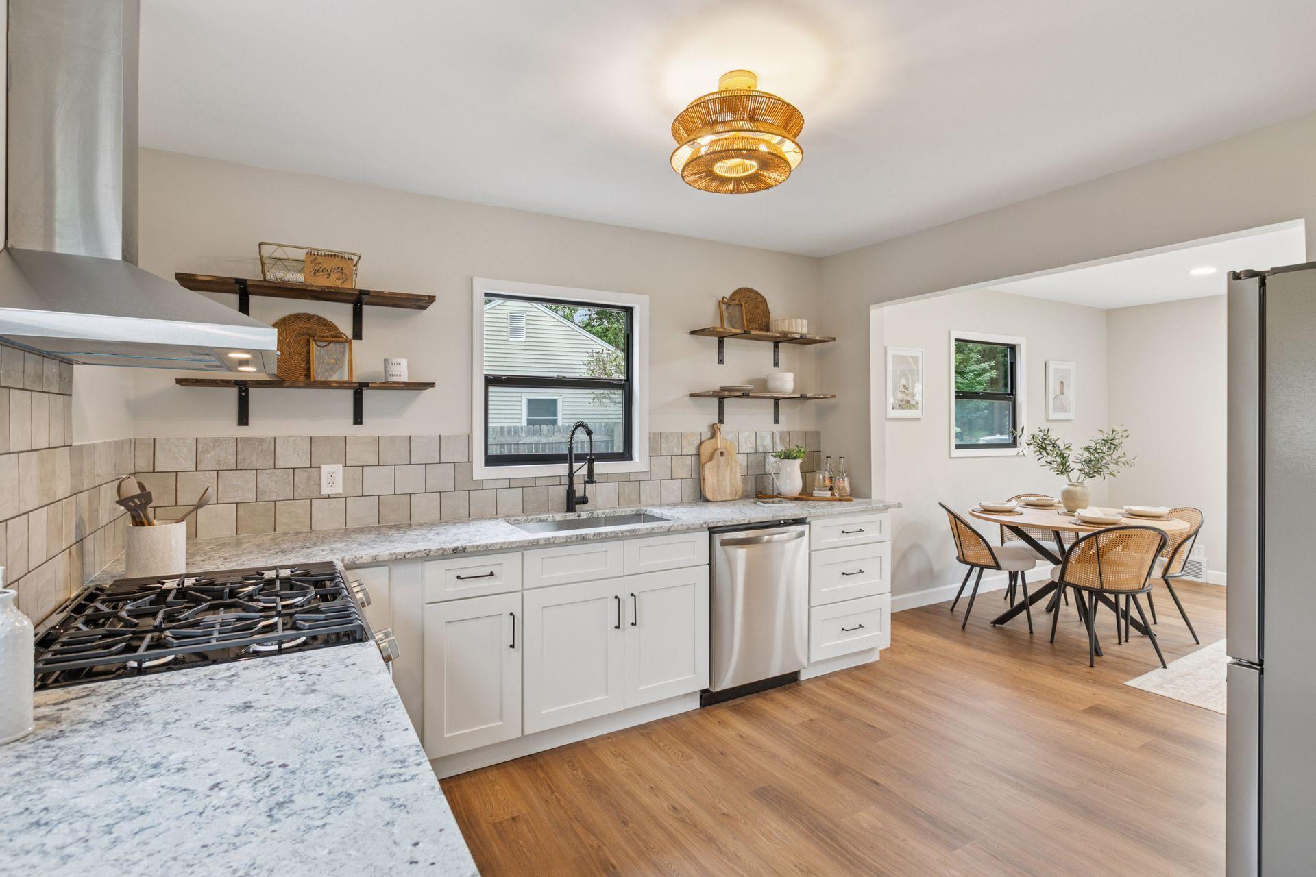 5848 Quebec Avenue N