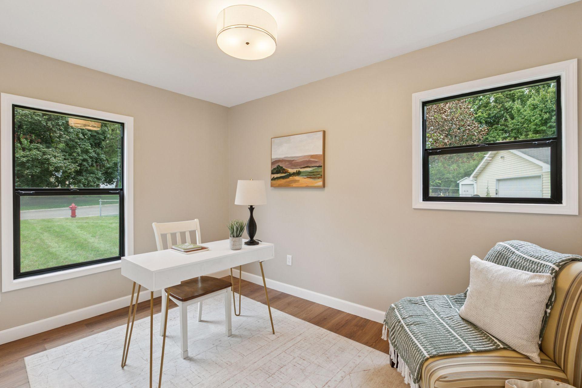 5848 Quebec Avenue N