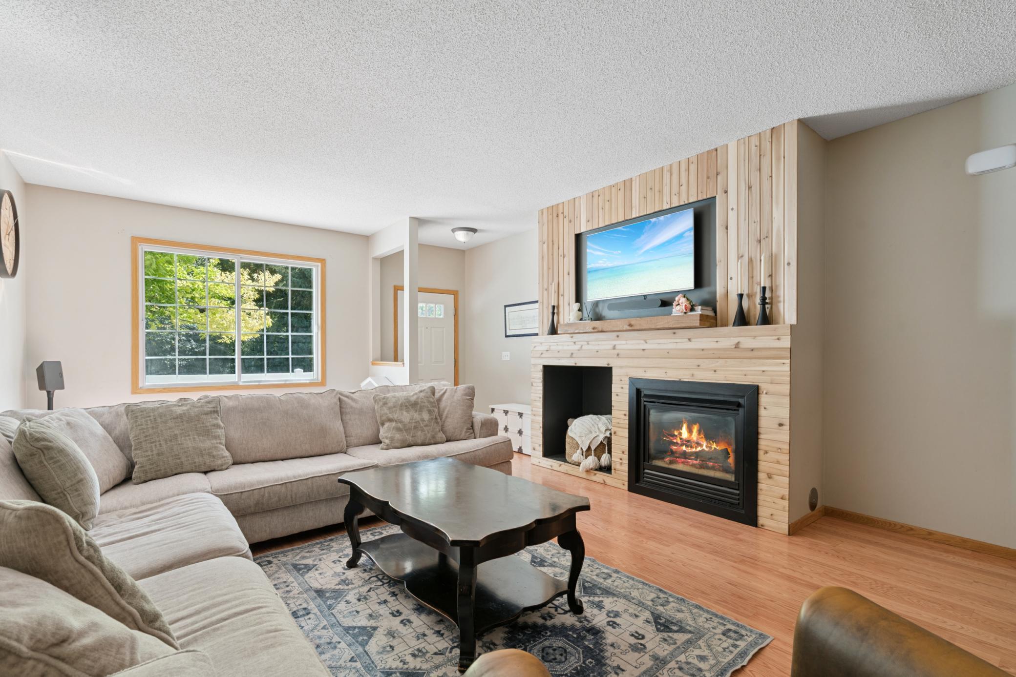 17195 49th Avenue N Unit: B