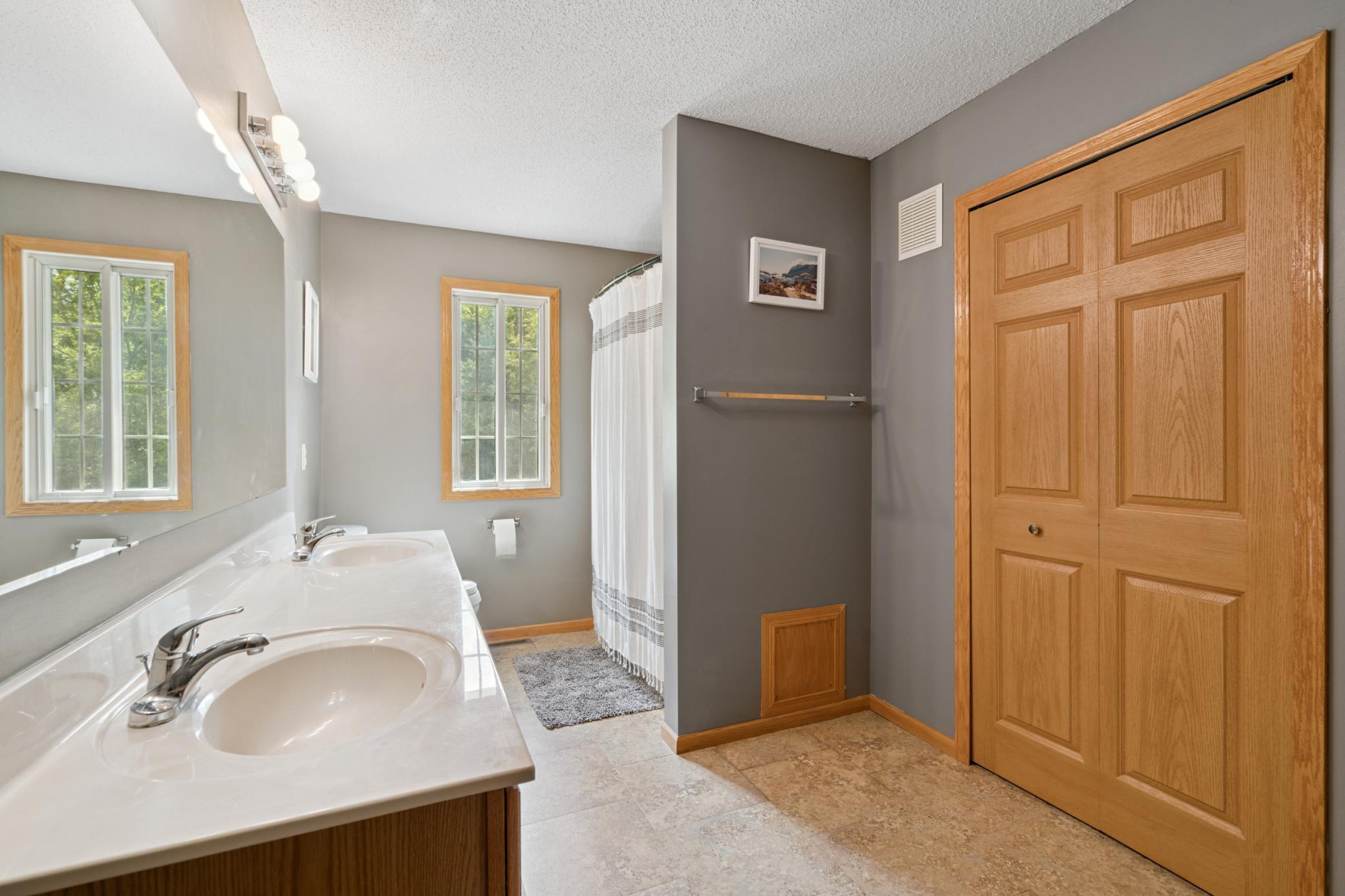 17195 49th Avenue N Unit: B