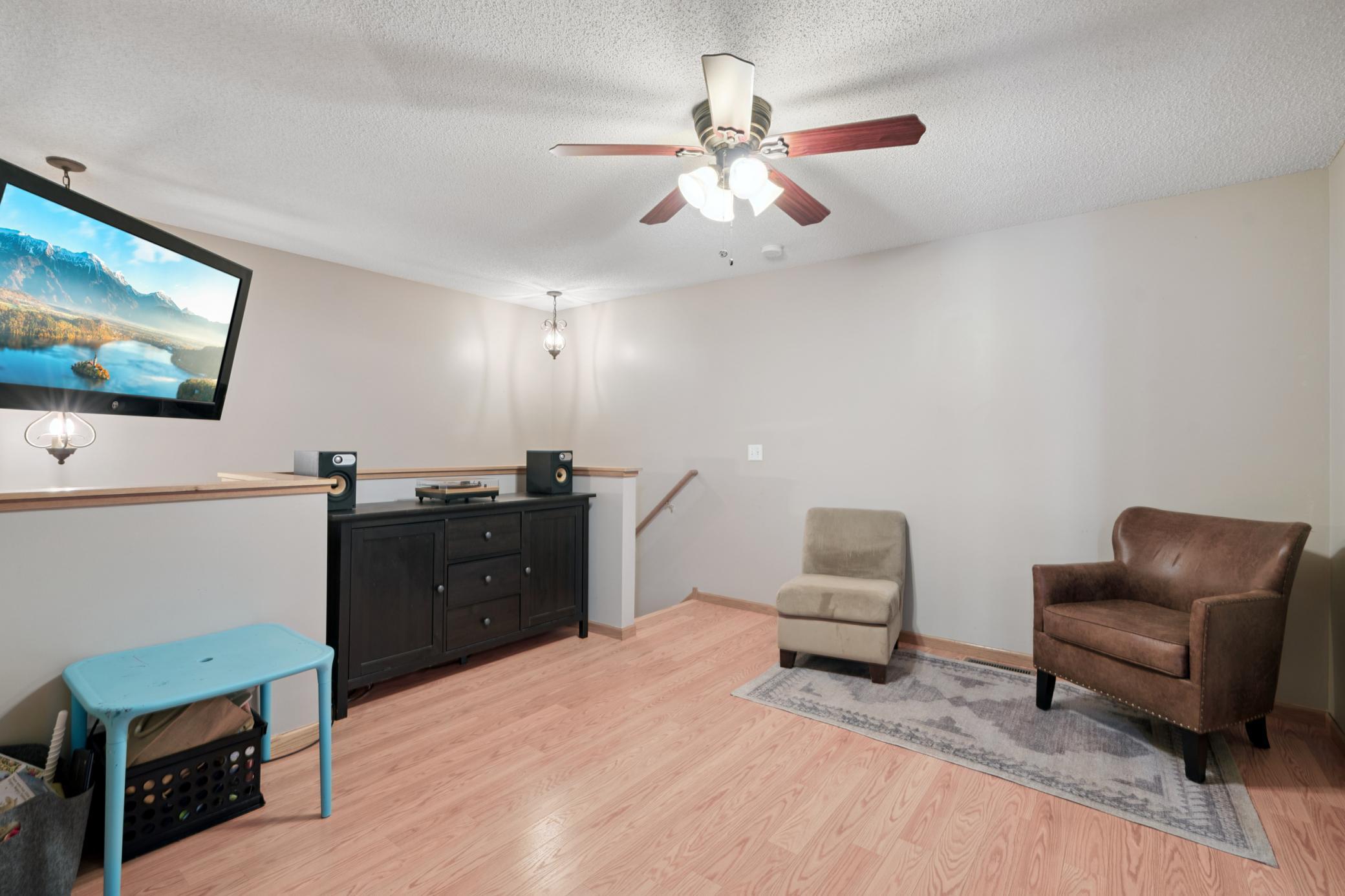 17195 49th Avenue N Unit: B